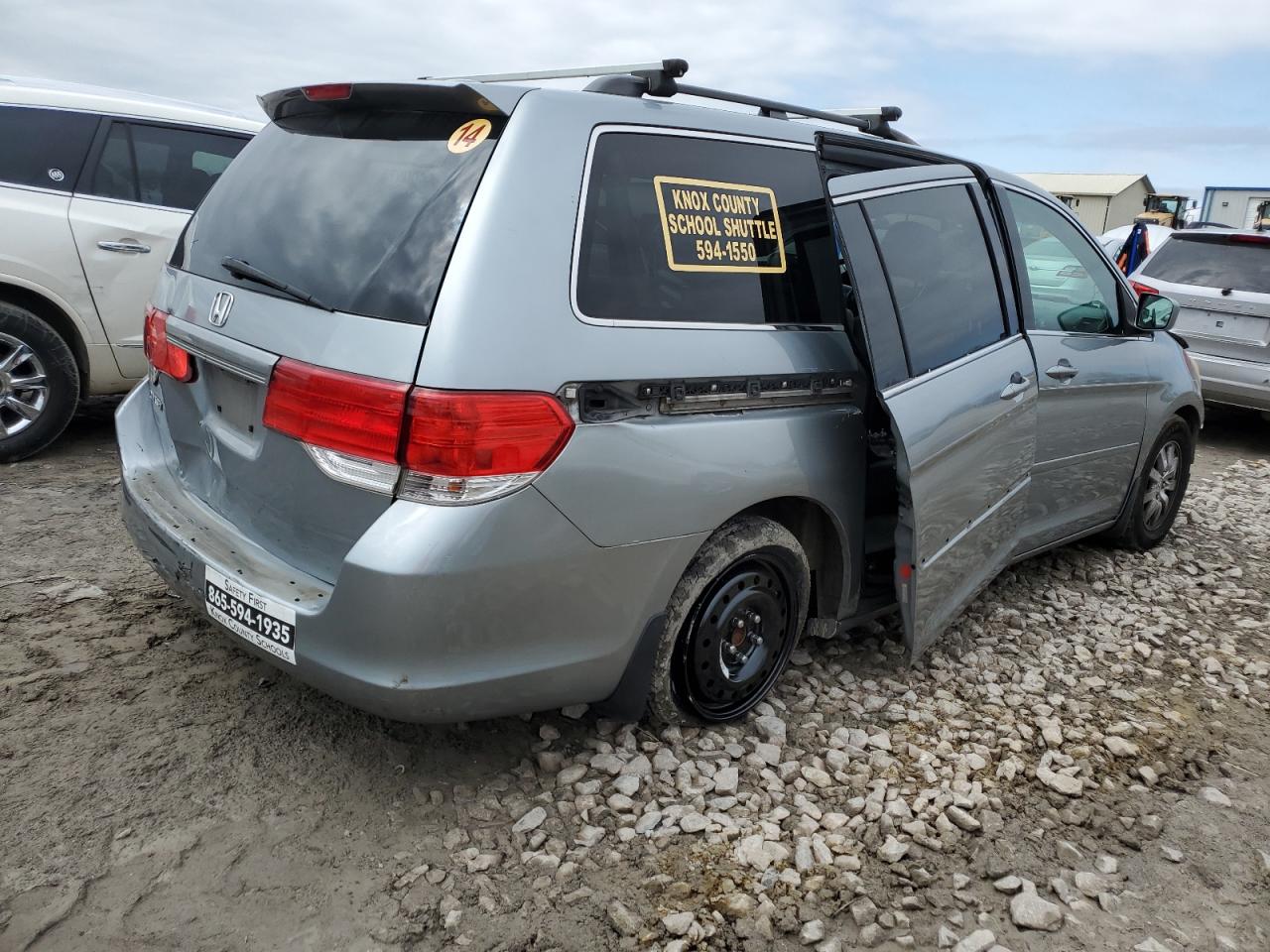 Photo 2 VIN: 5FNRL38669B016484 - HONDA ODYSSEY 