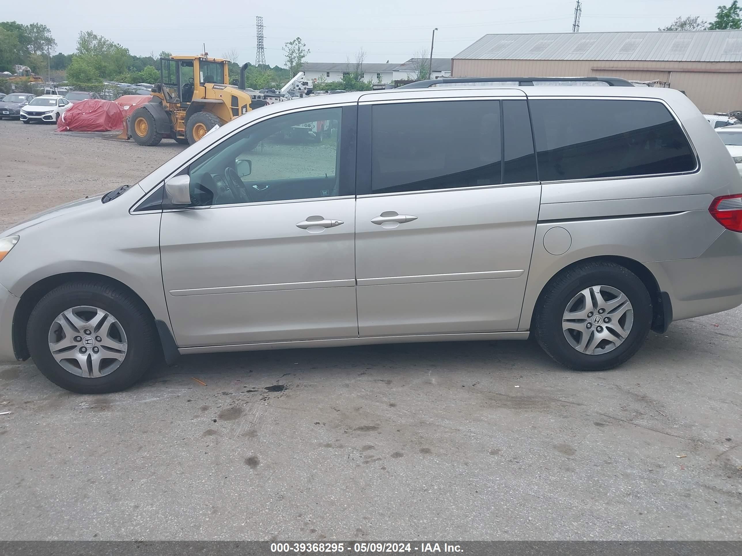 Photo 13 VIN: 5FNRL38677B410184 - HONDA ODYSSEY 