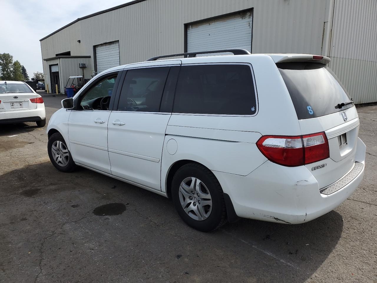 Photo 1 VIN: 5FNRL38677B430791 - HONDA ODYSSEY 