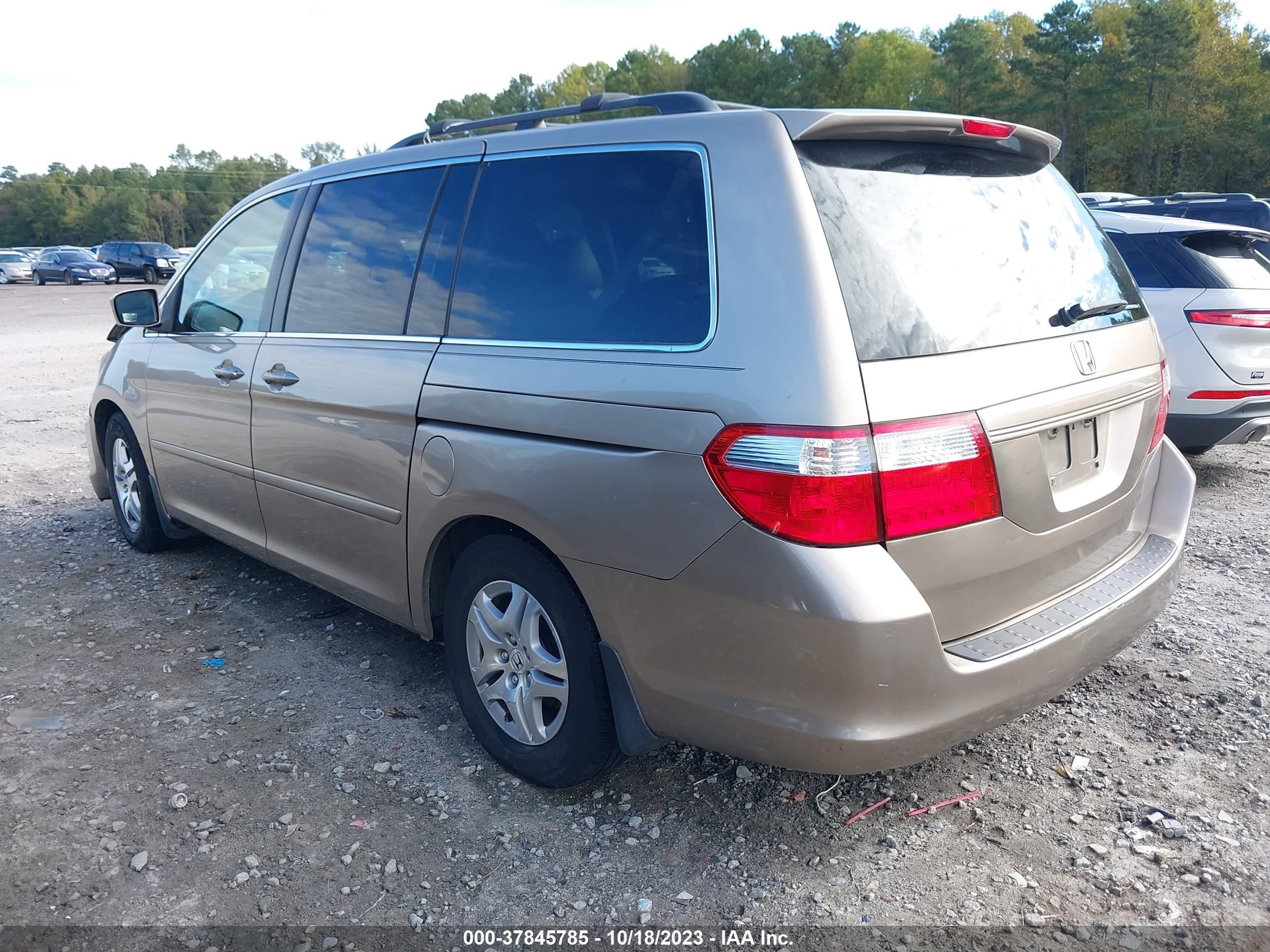 Photo 2 VIN: 5FNRL38677B438082 - HONDA ODYSSEY 