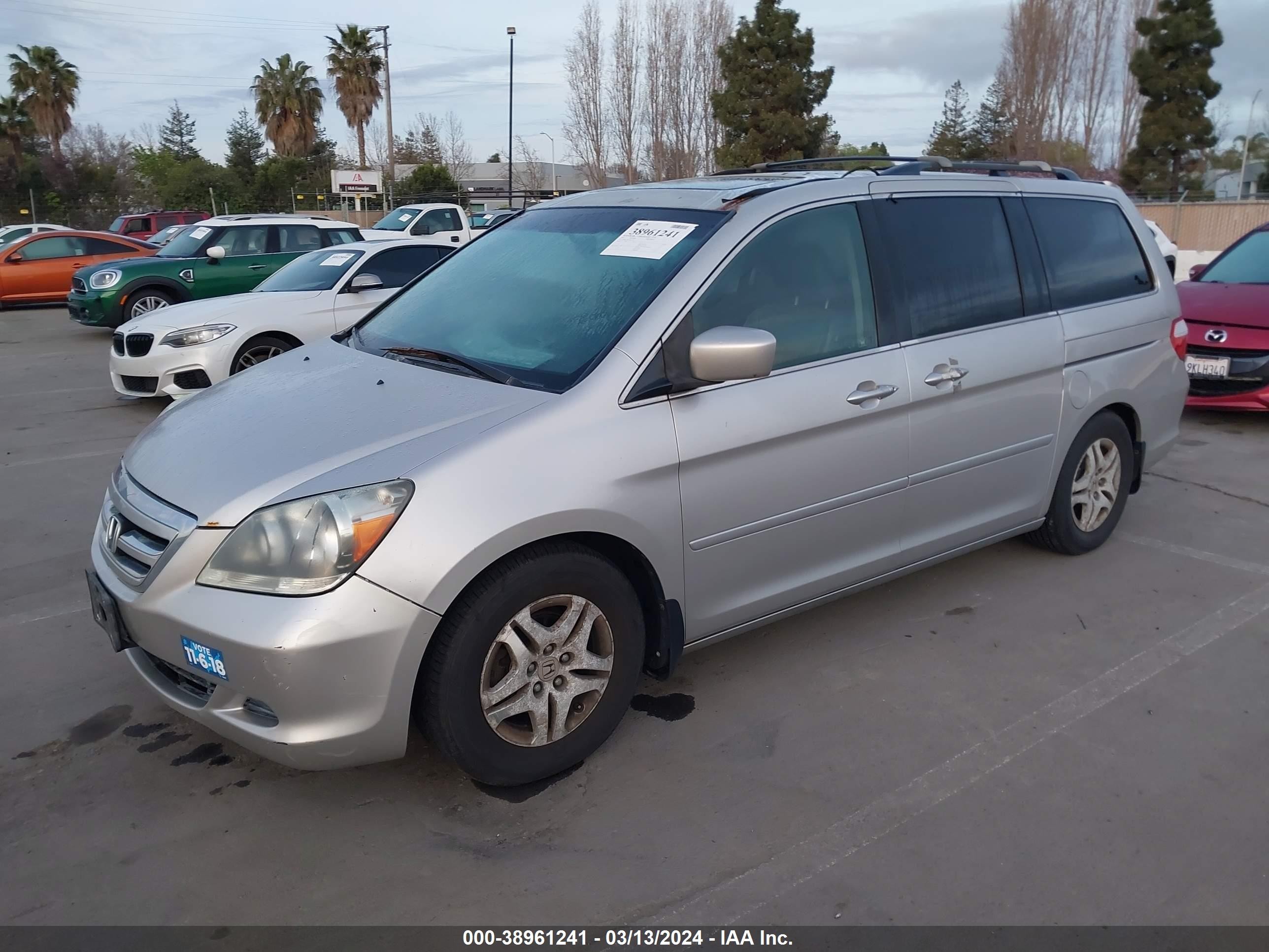 Photo 1 VIN: 5FNRL38677B453505 - HONDA ODYSSEY 