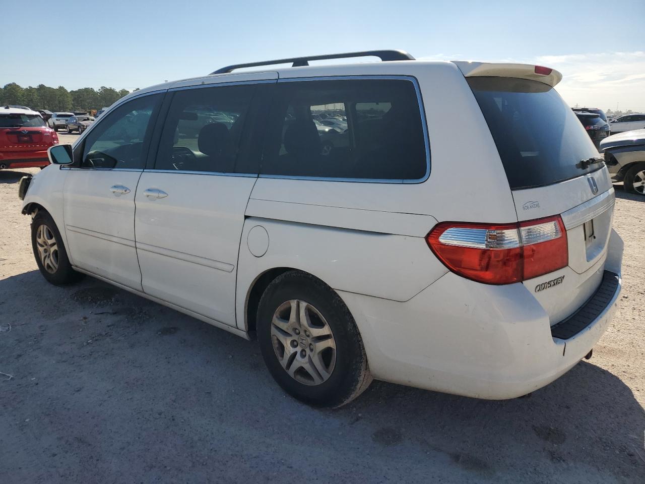 Photo 1 VIN: 5FNRL38677B457991 - HONDA ODYSSEY 