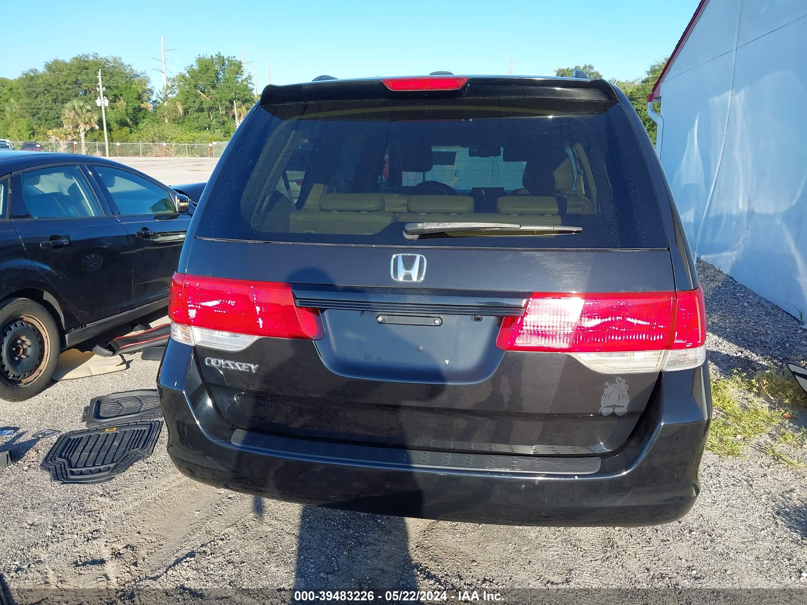 Photo 14 VIN: 5FNRL38678B100800 - HONDA ODYSSEY 