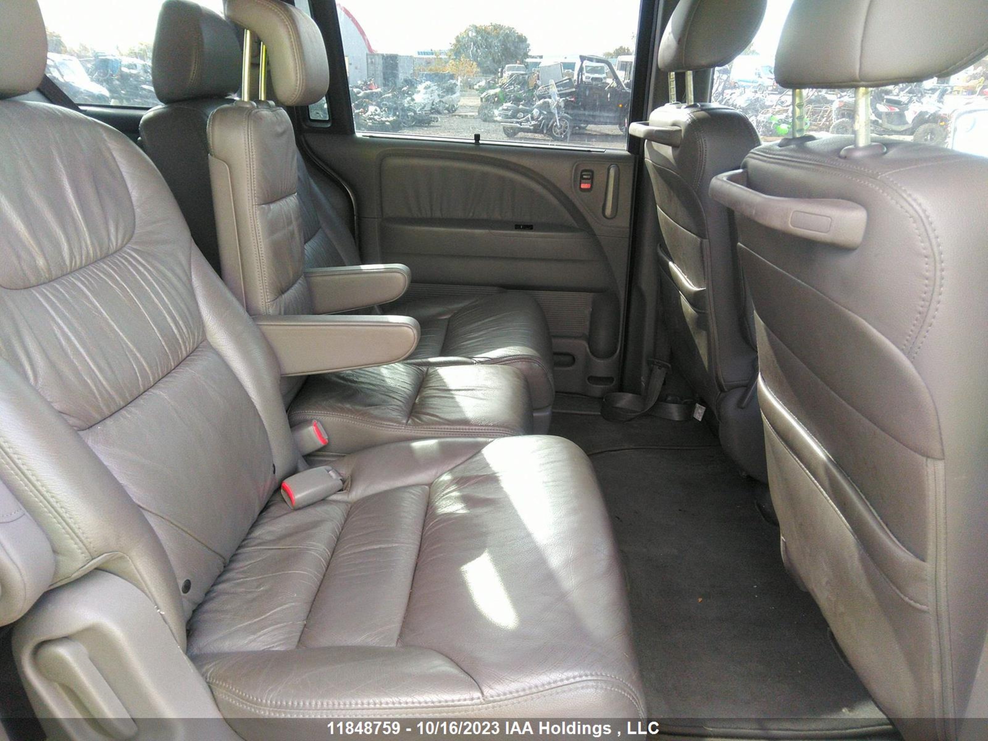 Photo 7 VIN: 5FNRL38678B506589 - HONDA ODYSSEY 