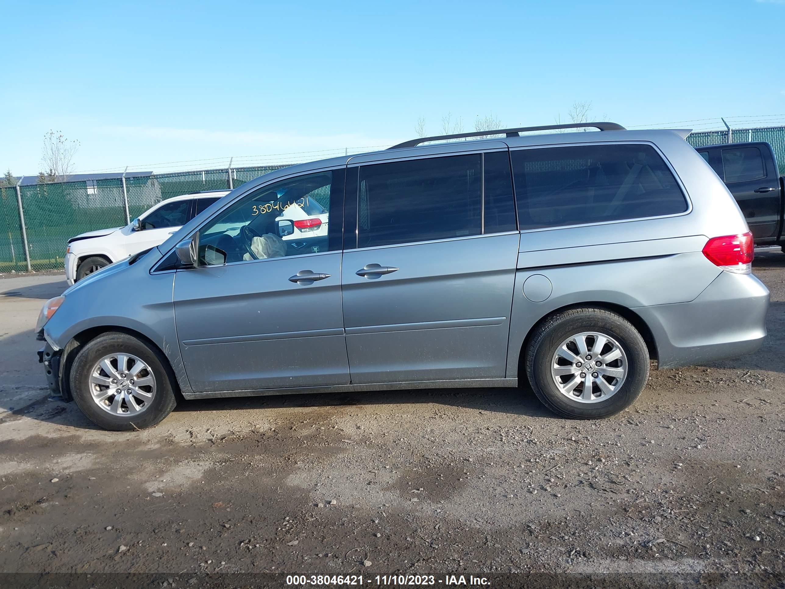 Photo 13 VIN: 5FNRL38679B049719 - HONDA ODYSSEY 