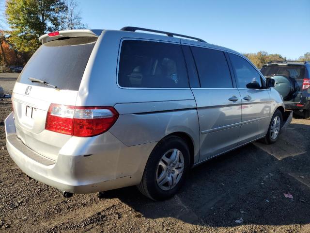 Photo 2 VIN: 5FNRL38686B417711 - HONDA ODYSSEY EX 