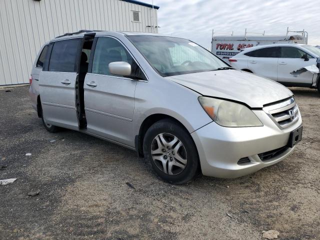 Photo 3 VIN: 5FNRL38686B447579 - HONDA ODYSSEY EX 