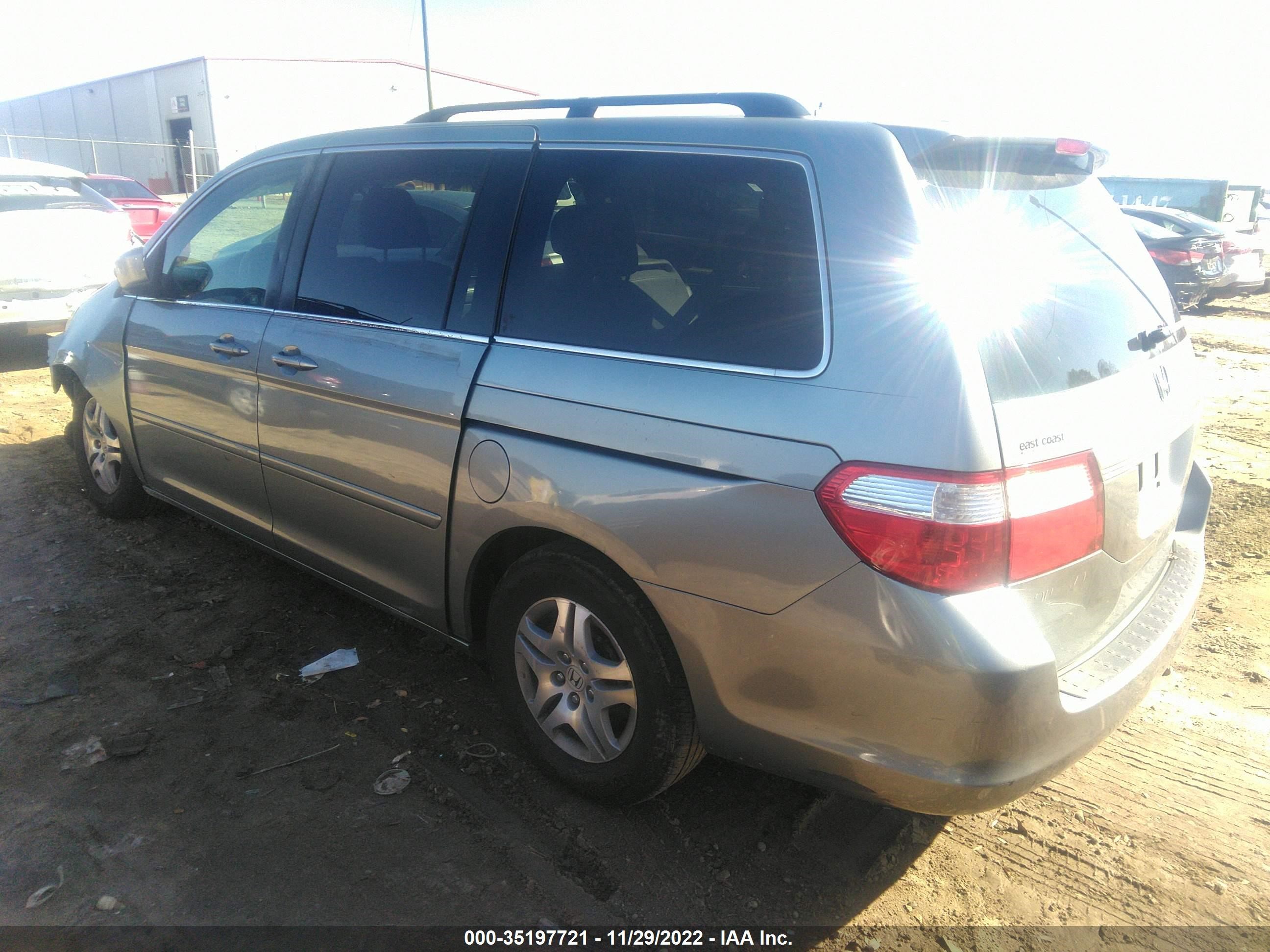 Photo 2 VIN: 5FNRL38687B059835 - HONDA ODYSSEY 