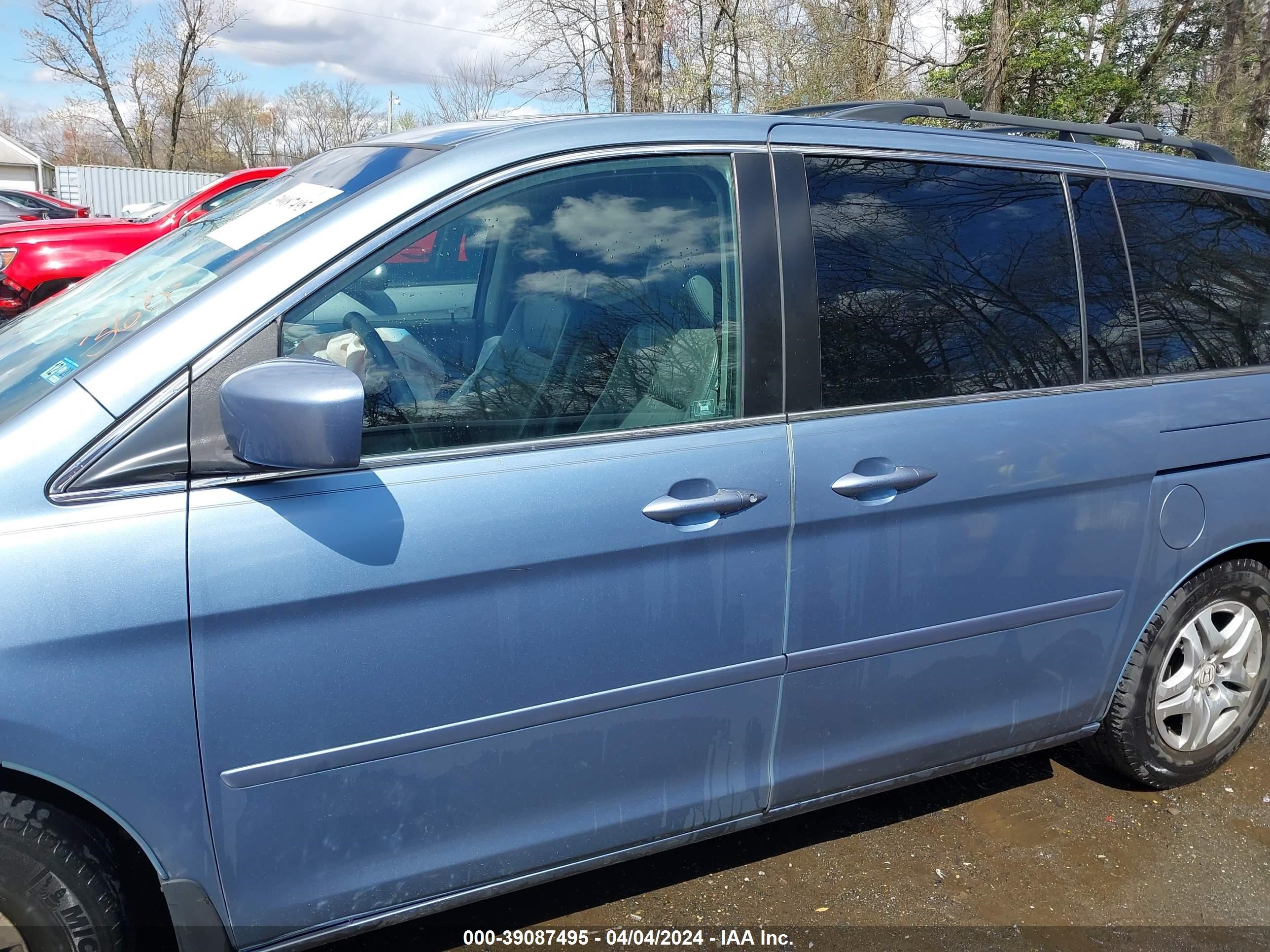 Photo 13 VIN: 5FNRL38687B076439 - HONDA ODYSSEY 