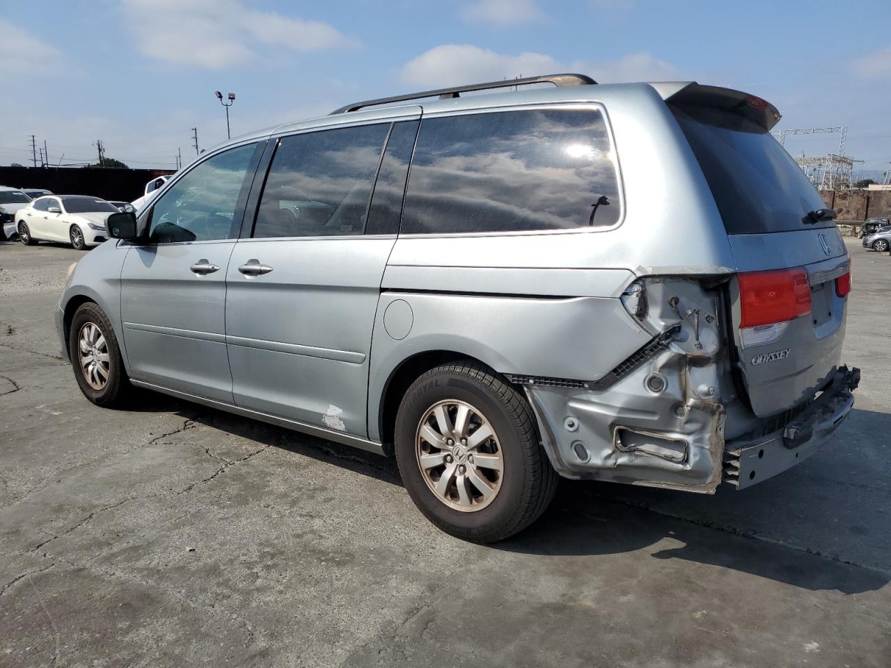 Photo 1 VIN: 5FNRL38688B114852 - HONDA ODYSSEY 