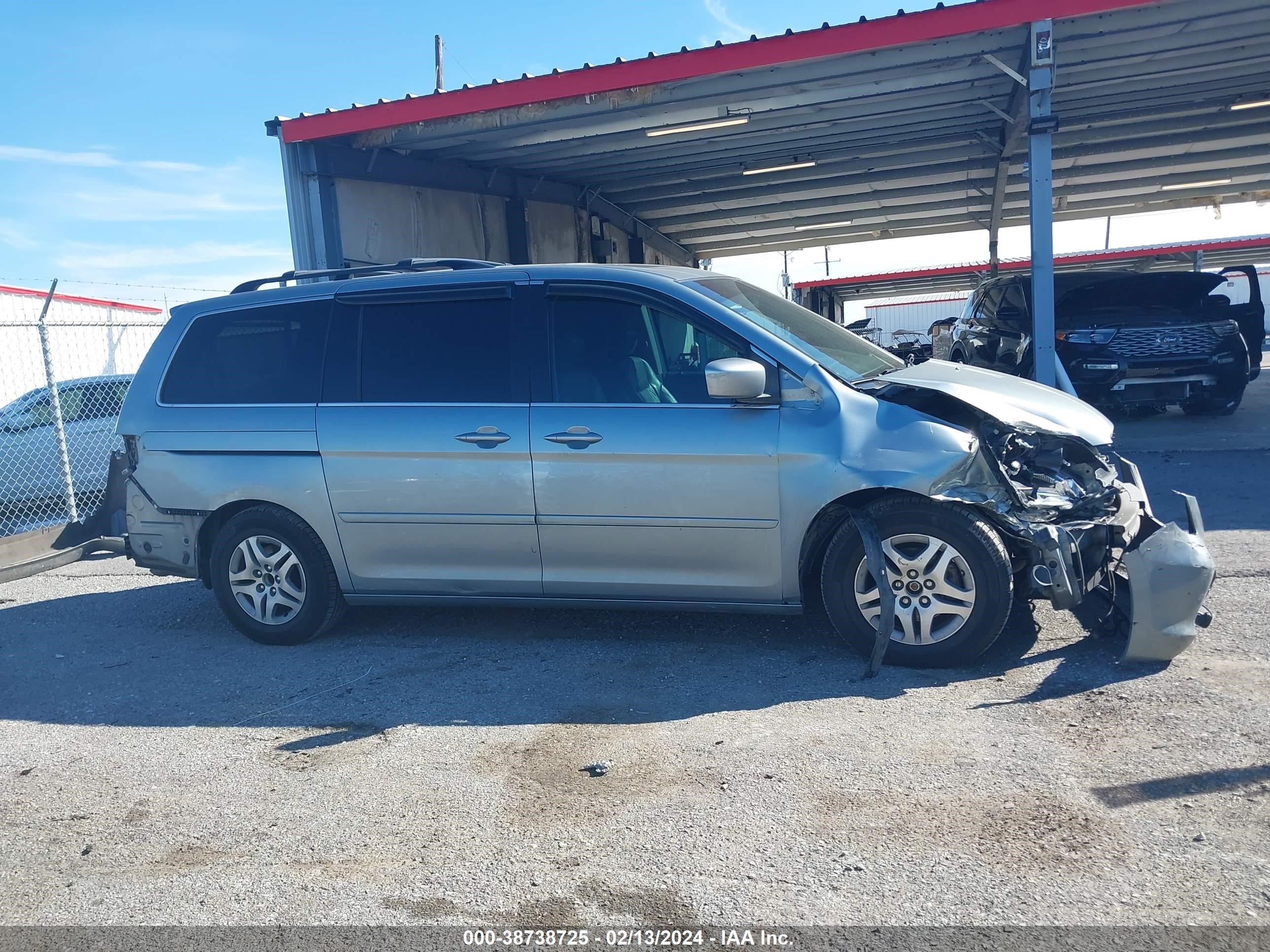 Photo 12 VIN: 5FNRL38696B126795 - HONDA ODYSSEY 