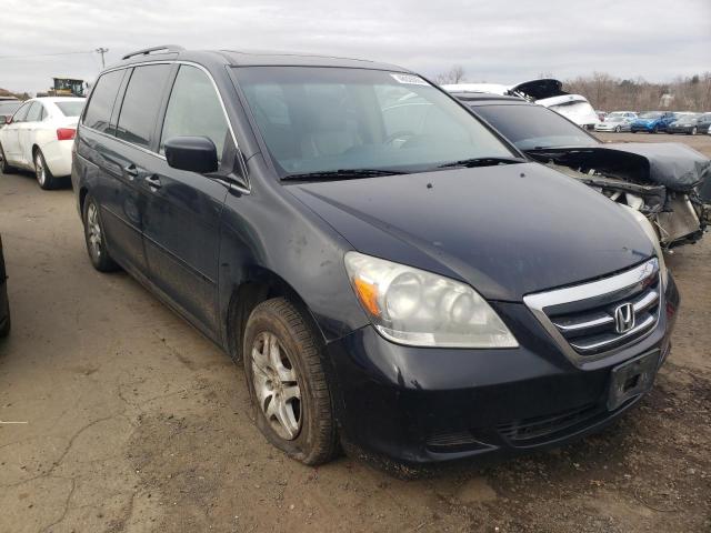 Photo 3 VIN: 5FNRL38696B437627 - HONDA ODYSSEY EX 