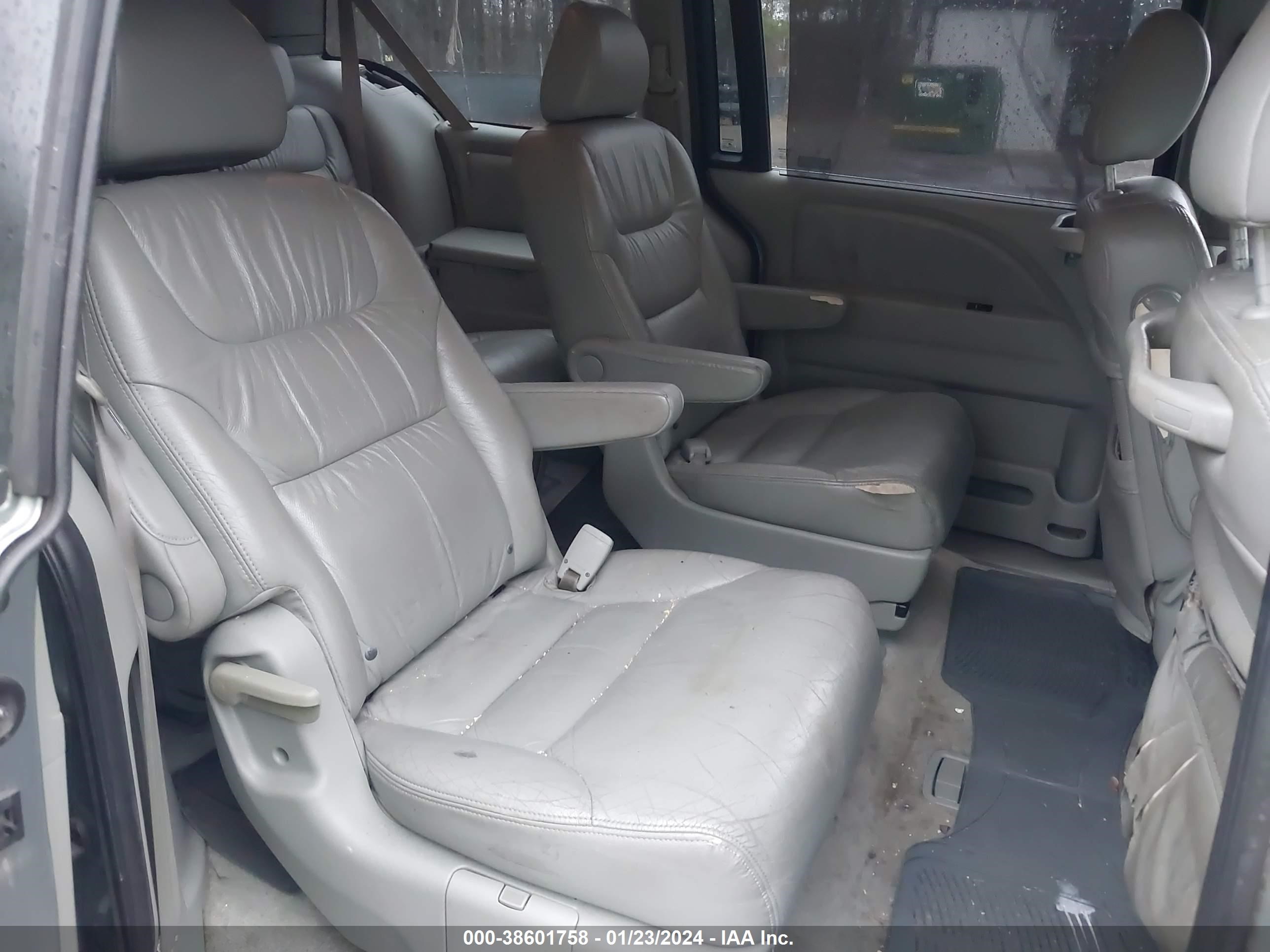 Photo 7 VIN: 5FNRL38697B032482 - HONDA ODYSSEY 