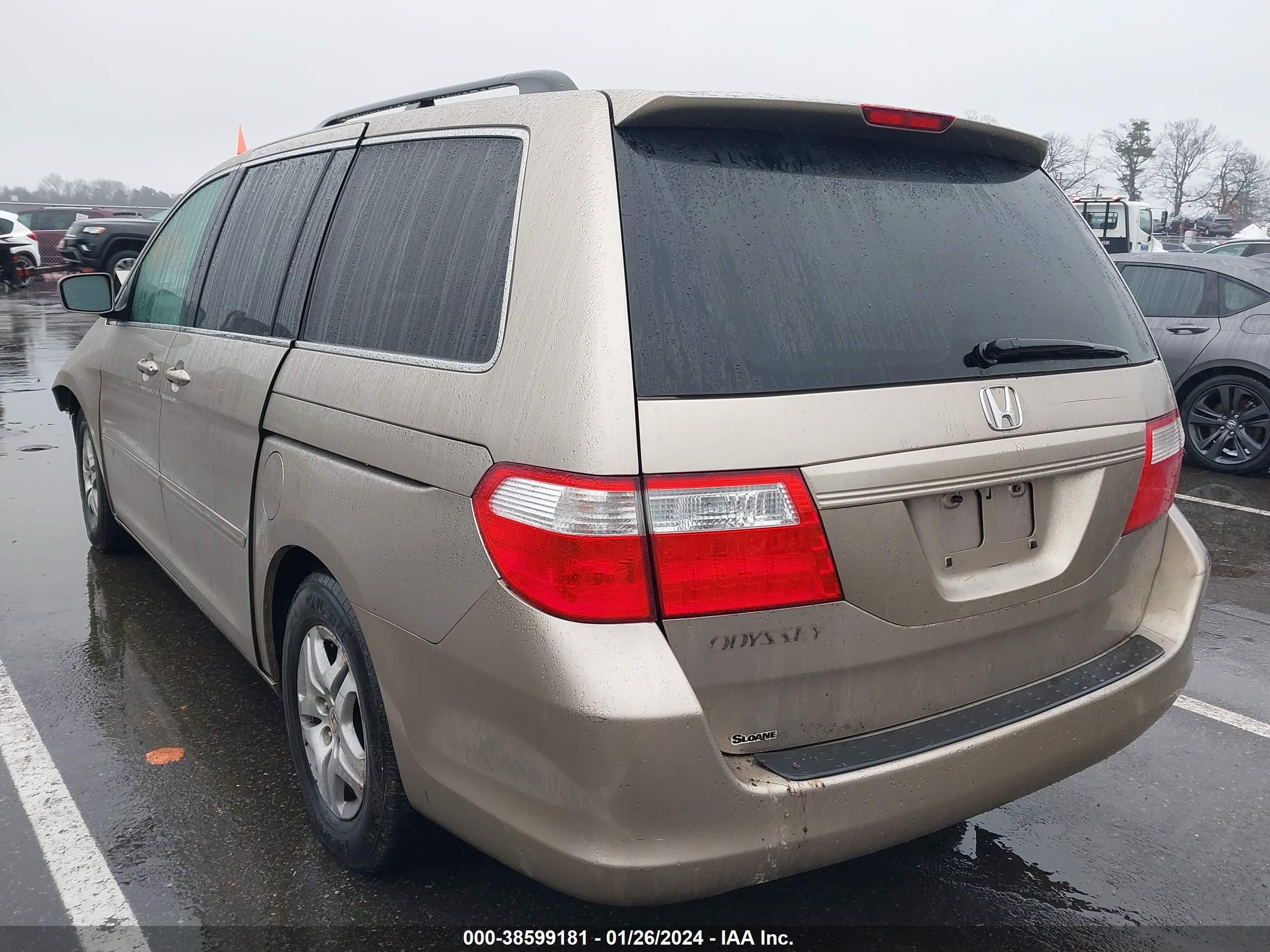 Photo 2 VIN: 5FNRL38697B094481 - HONDA ODYSSEY 