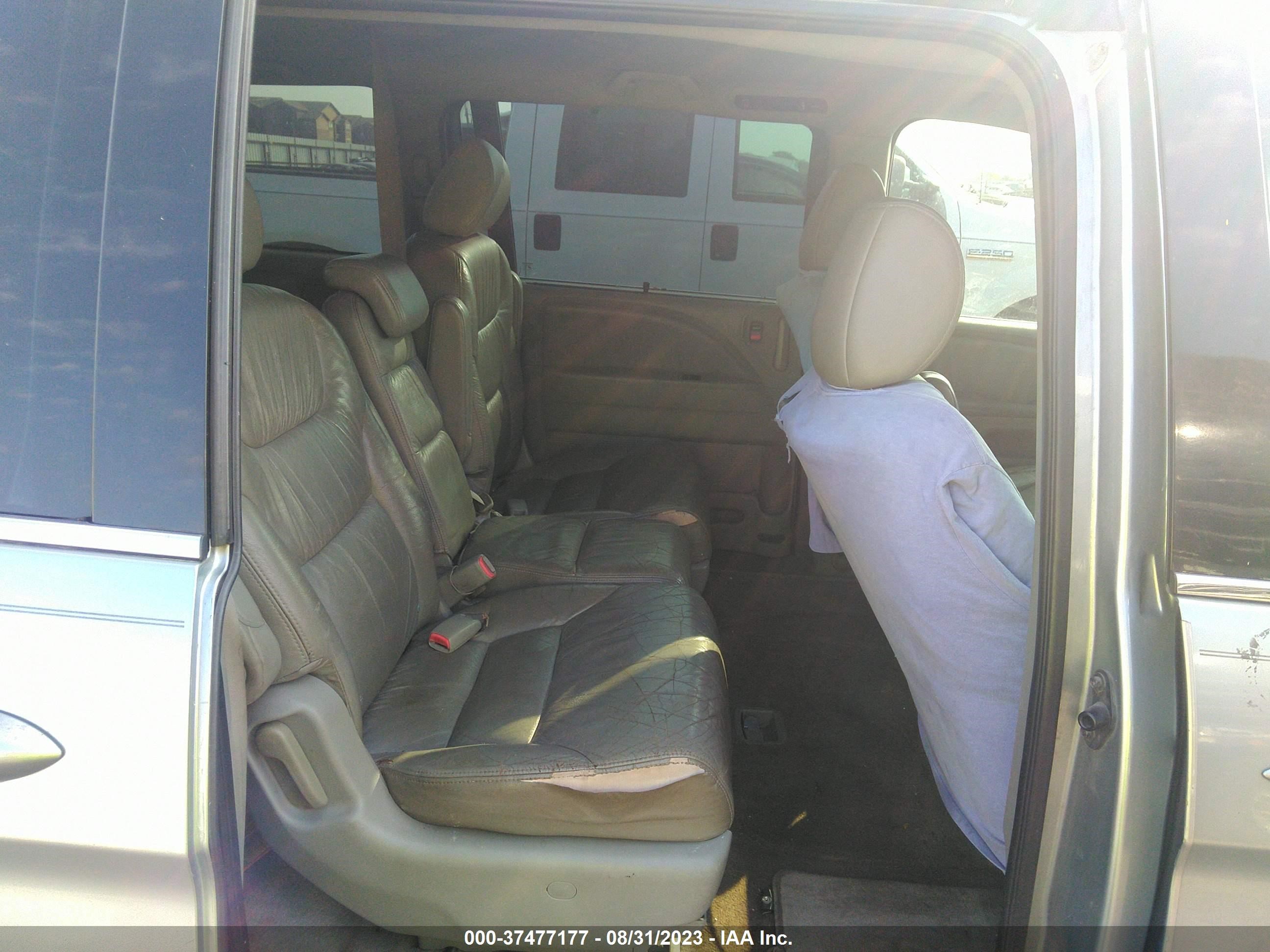 Photo 7 VIN: 5FNRL38698B033231 - HONDA ODYSSEY 