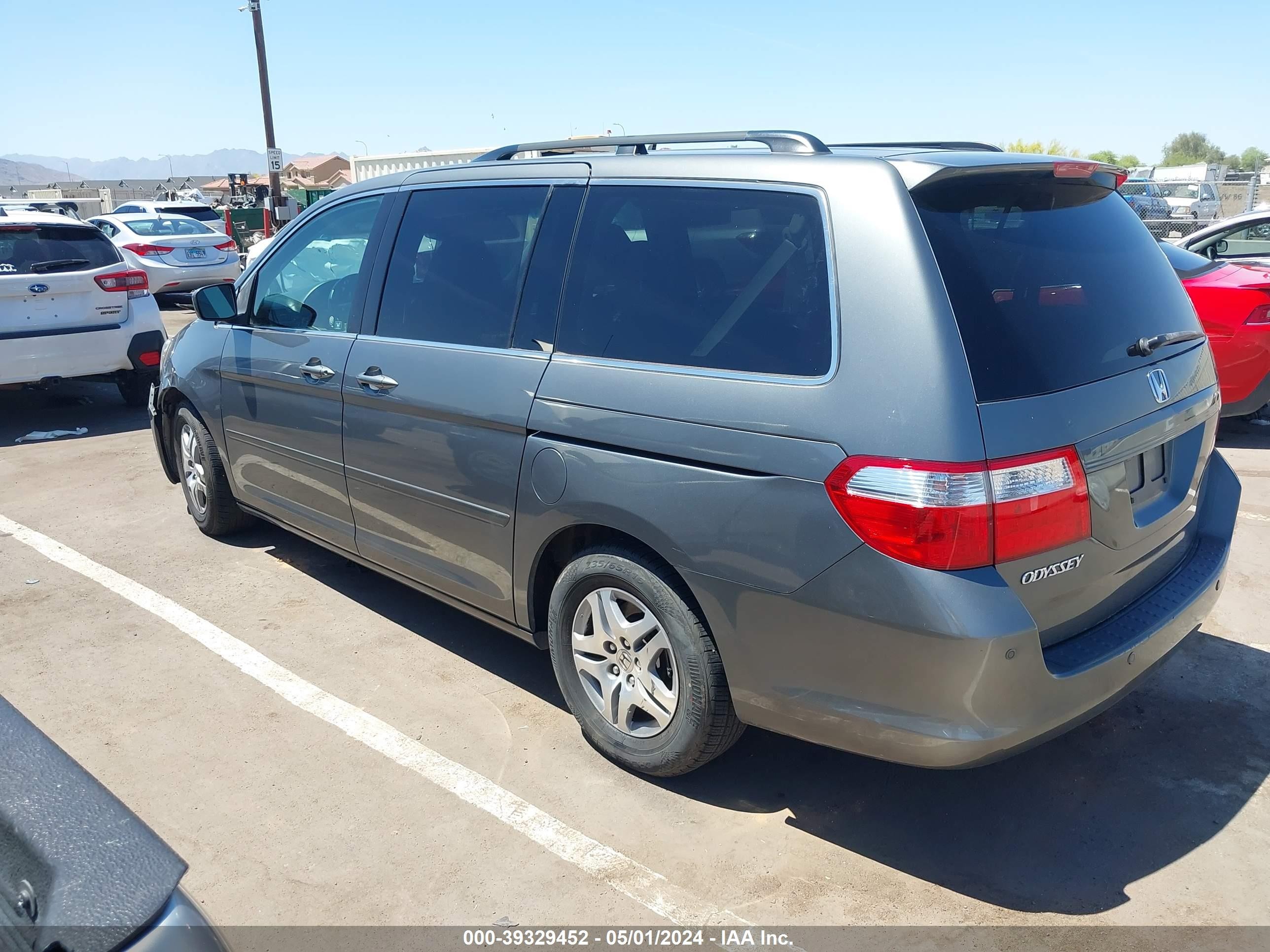 Photo 2 VIN: 5FNRL386X7B415153 - HONDA ODYSSEY 