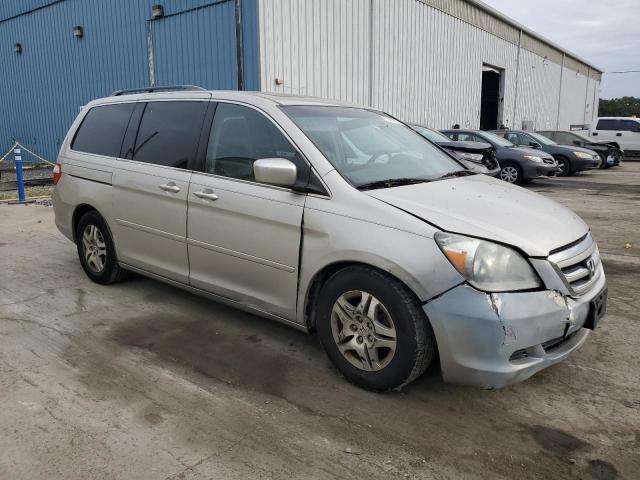 Photo 3 VIN: 5FNRL38705B010828 - HONDA ODYSSEY EX 