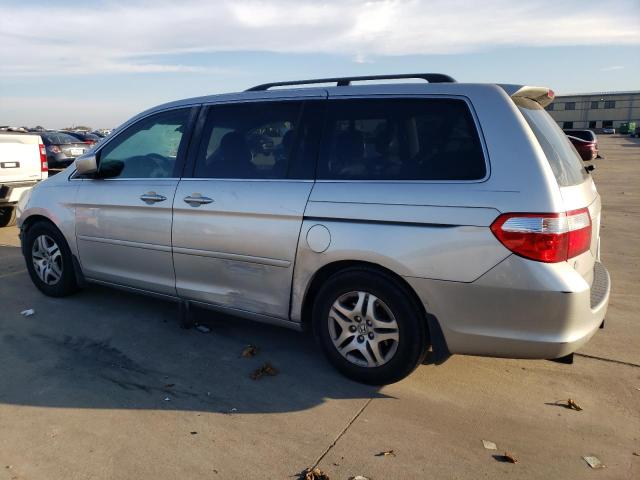 Photo 1 VIN: 5FNRL38705B102893 - HONDA ODYSSEY EX 