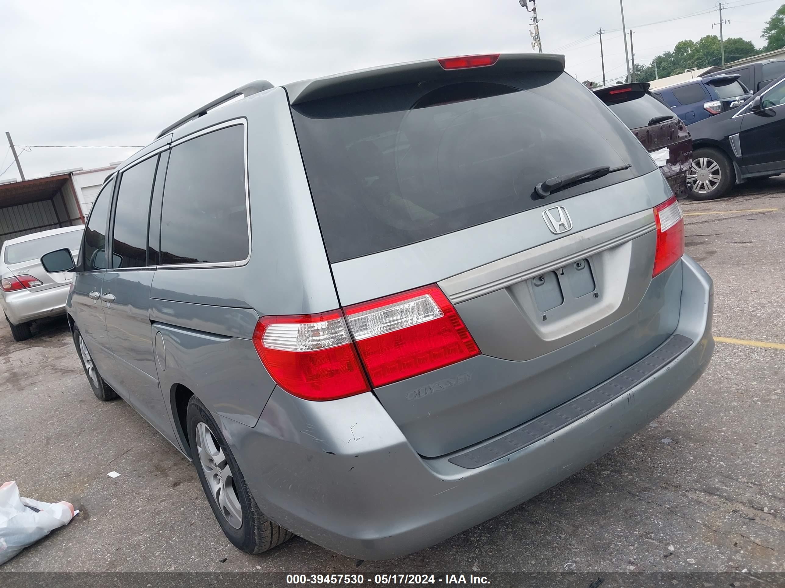 Photo 2 VIN: 5FNRL38707B008533 - HONDA ODYSSEY 