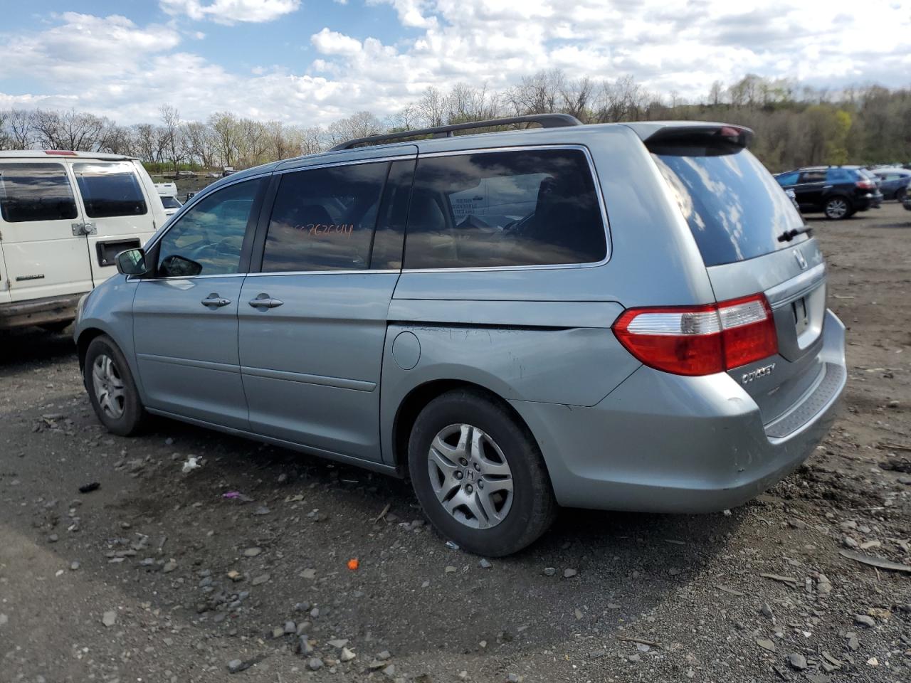 Photo 1 VIN: 5FNRL38707B112763 - HONDA ODYSSEY 