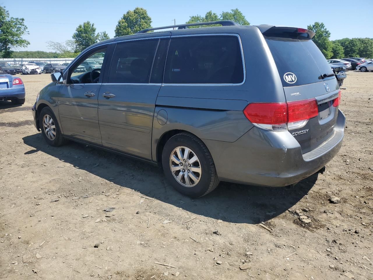 Photo 1 VIN: 5FNRL38708B053991 - HONDA ODYSSEY 