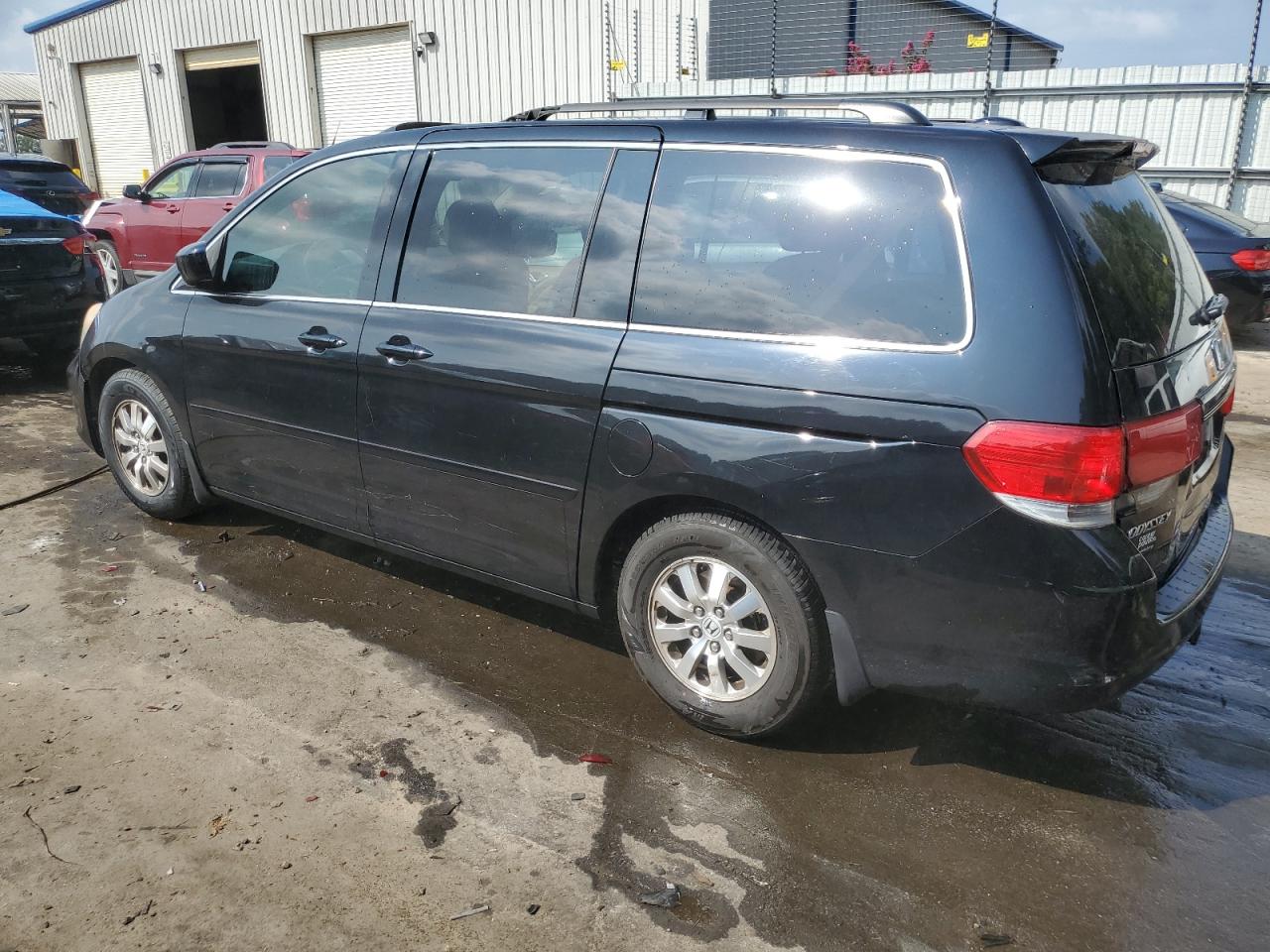 Photo 1 VIN: 5FNRL38708B069382 - HONDA ODYSSEY 