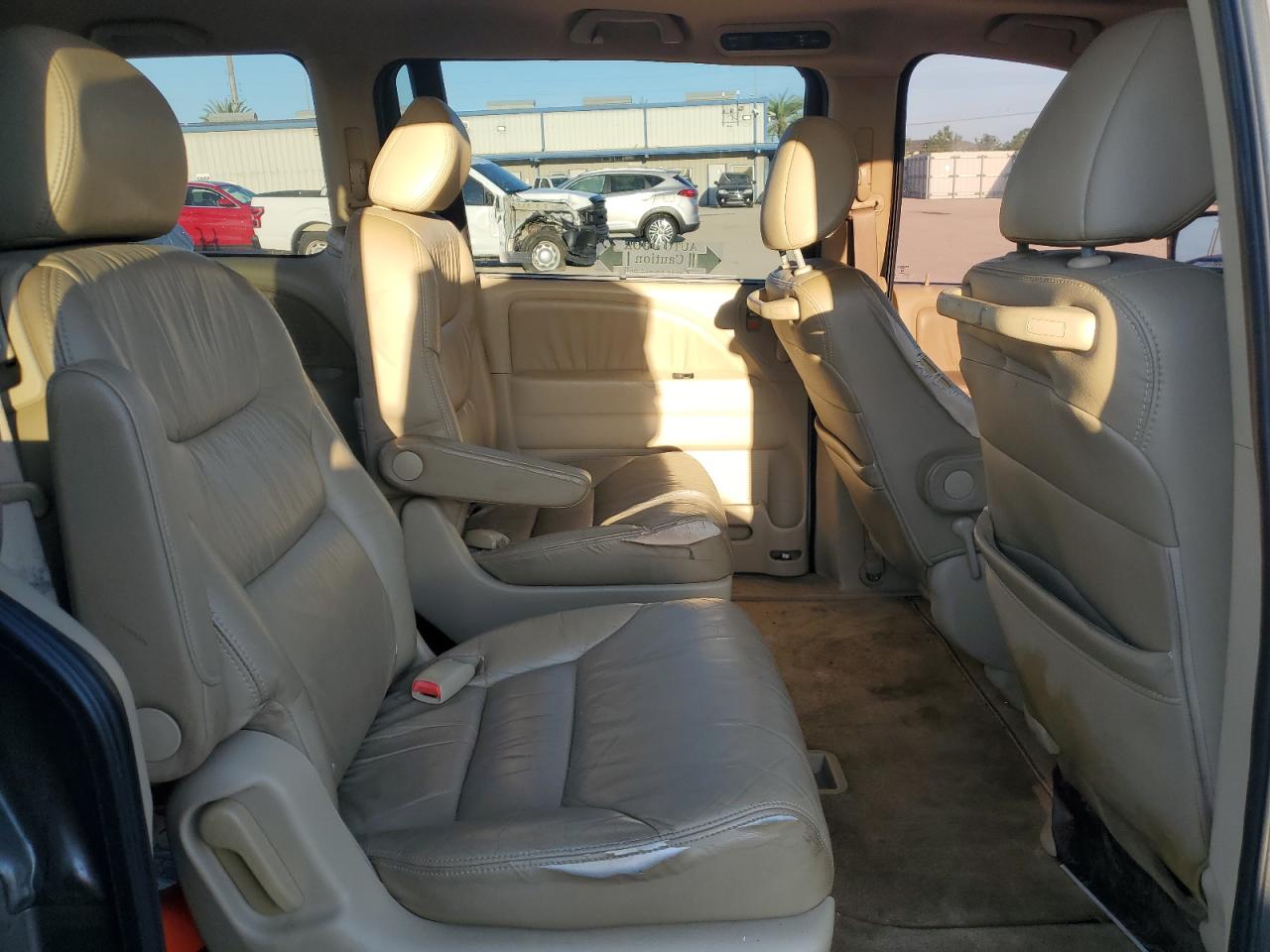 Photo 10 VIN: 5FNRL38708B102056 - HONDA ODYSSEY 