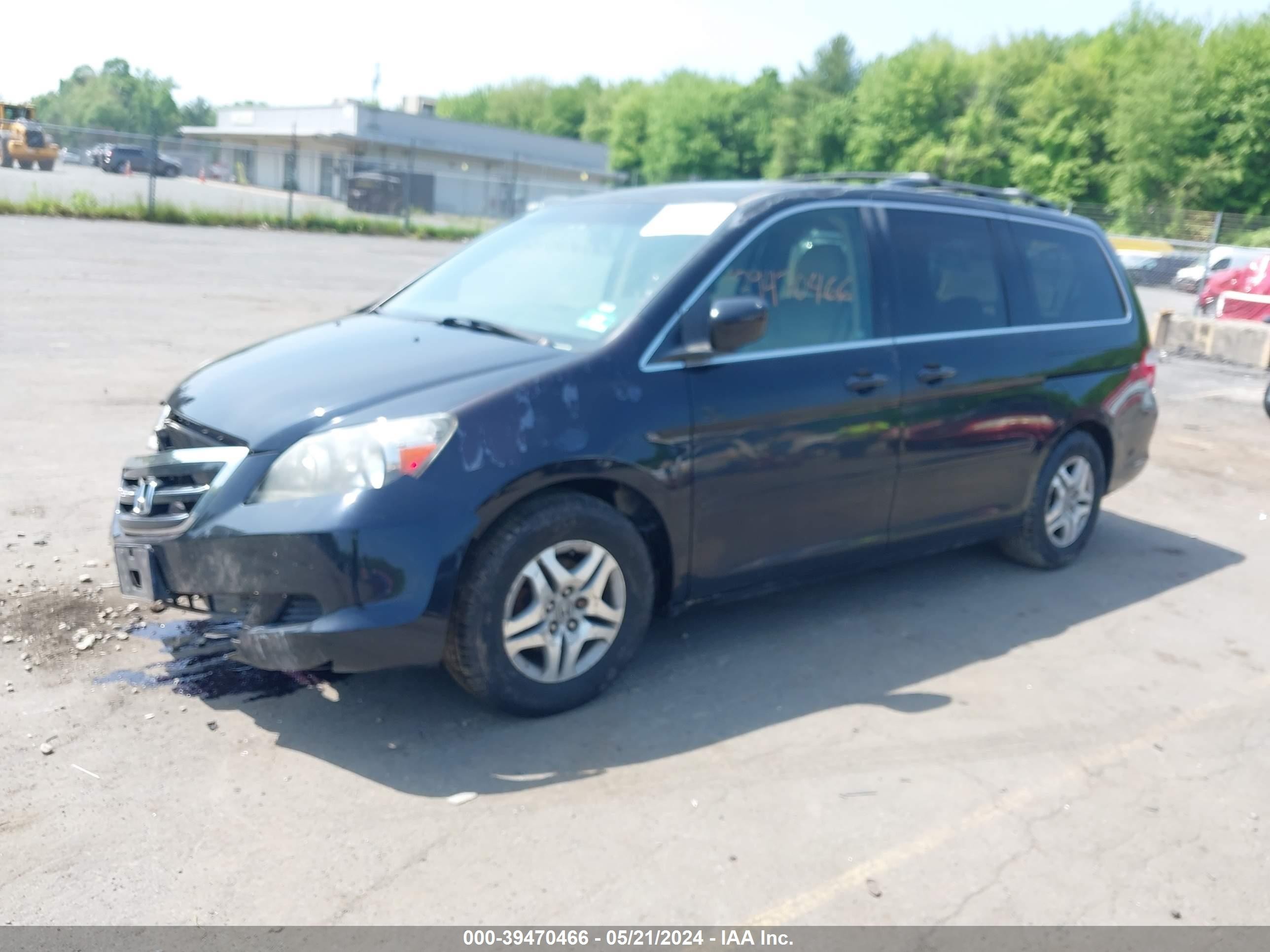 Photo 1 VIN: 5FNRL38717B078848 - HONDA ODYSSEY 