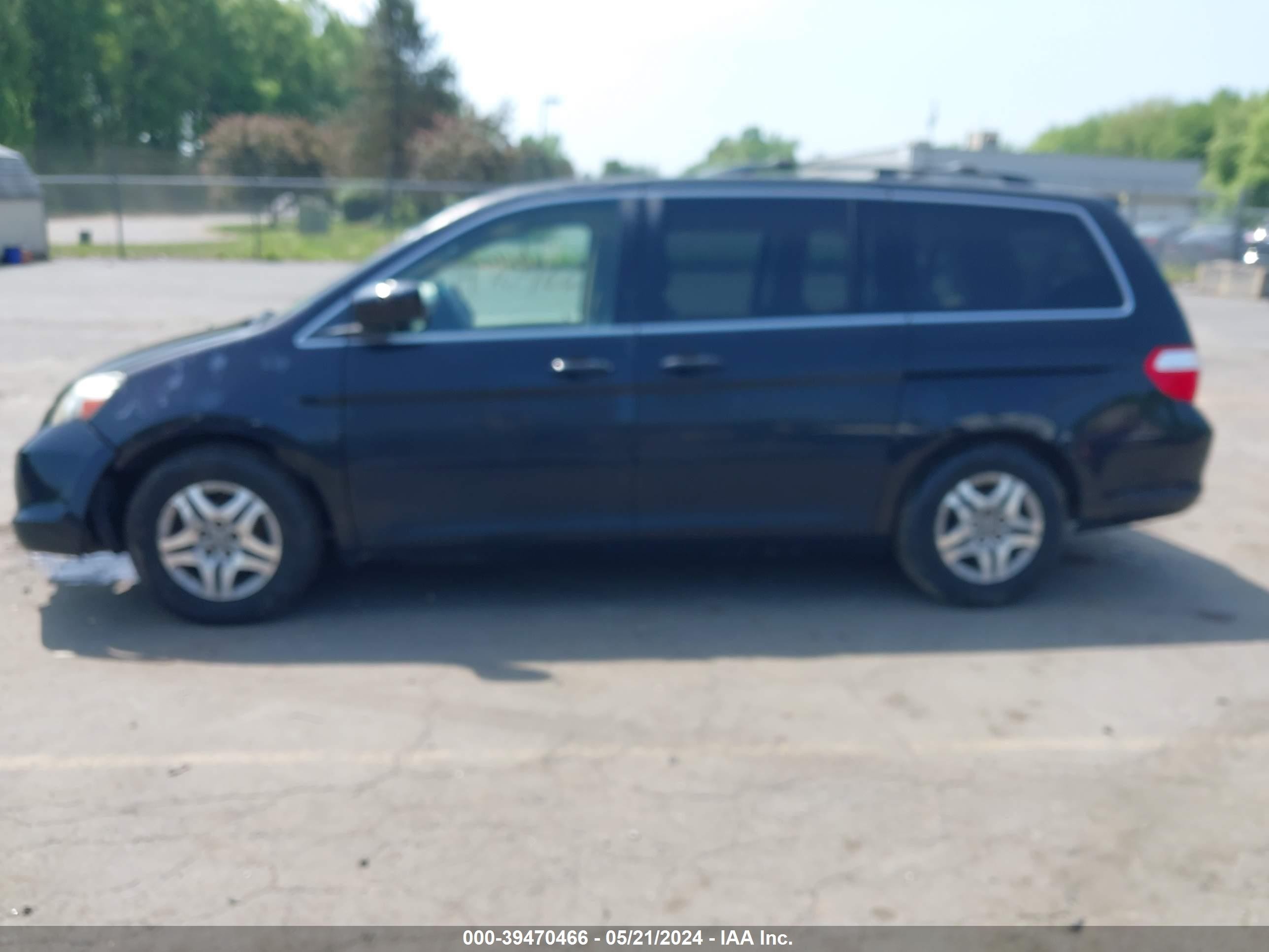 Photo 13 VIN: 5FNRL38717B078848 - HONDA ODYSSEY 