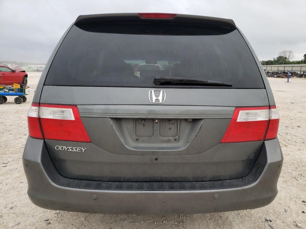 Photo 5 VIN: 5FNRL38717B134366 - HONDA ODYSSEY 