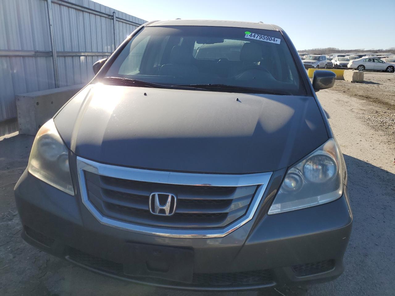 Photo 4 VIN: 5FNRL38718B403693 - HONDA ODYSSEY 