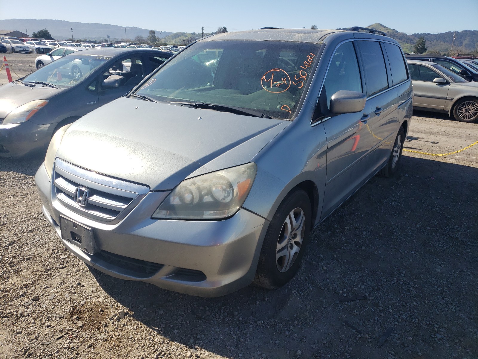 Photo 1 VIN: 5FNRL38725B053129 - HONDA ODYSSEY EX 