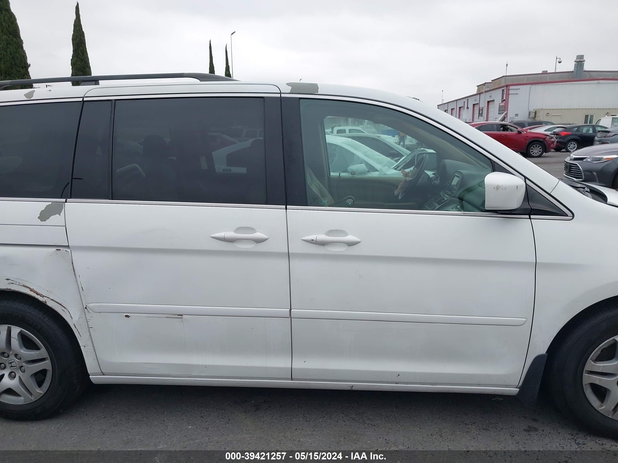 Photo 13 VIN: 5FNRL38727B061881 - HONDA ODYSSEY 