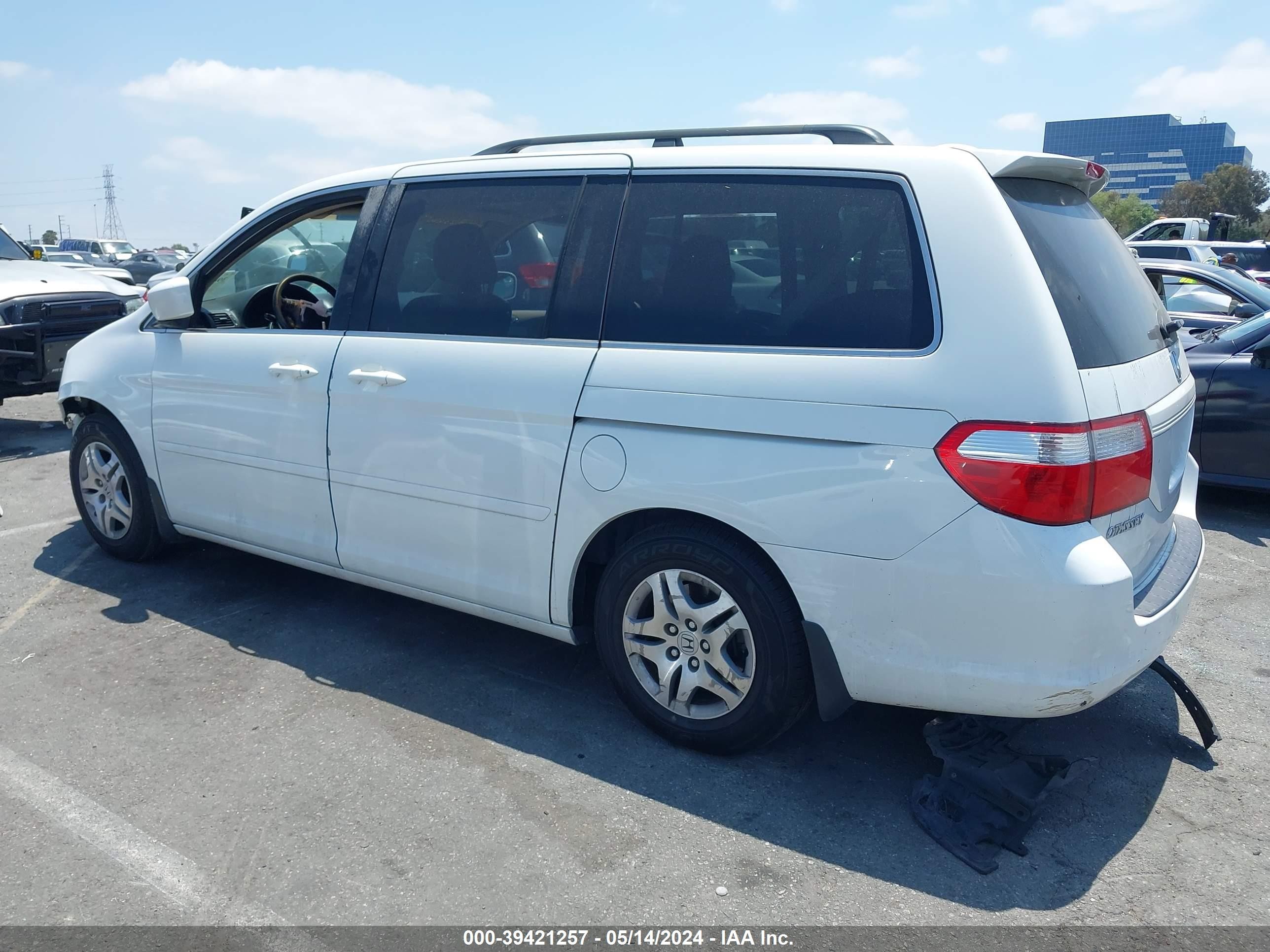 Photo 14 VIN: 5FNRL38727B061881 - HONDA ODYSSEY 