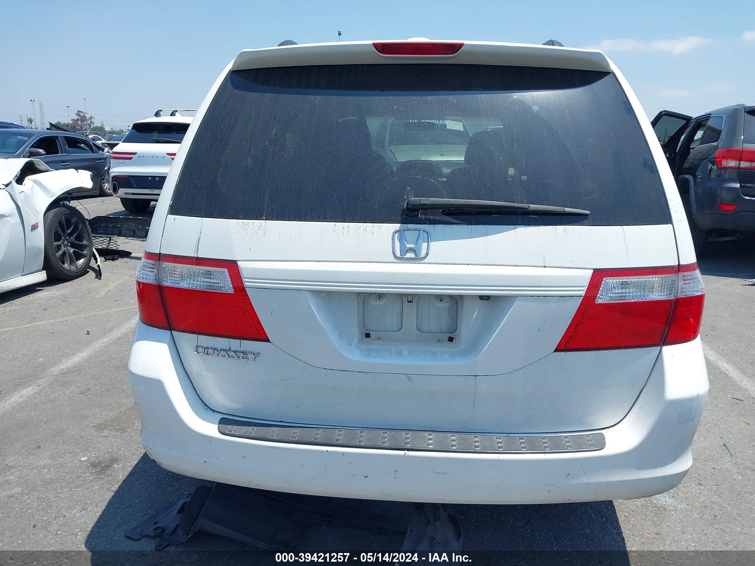 Photo 16 VIN: 5FNRL38727B061881 - HONDA ODYSSEY 