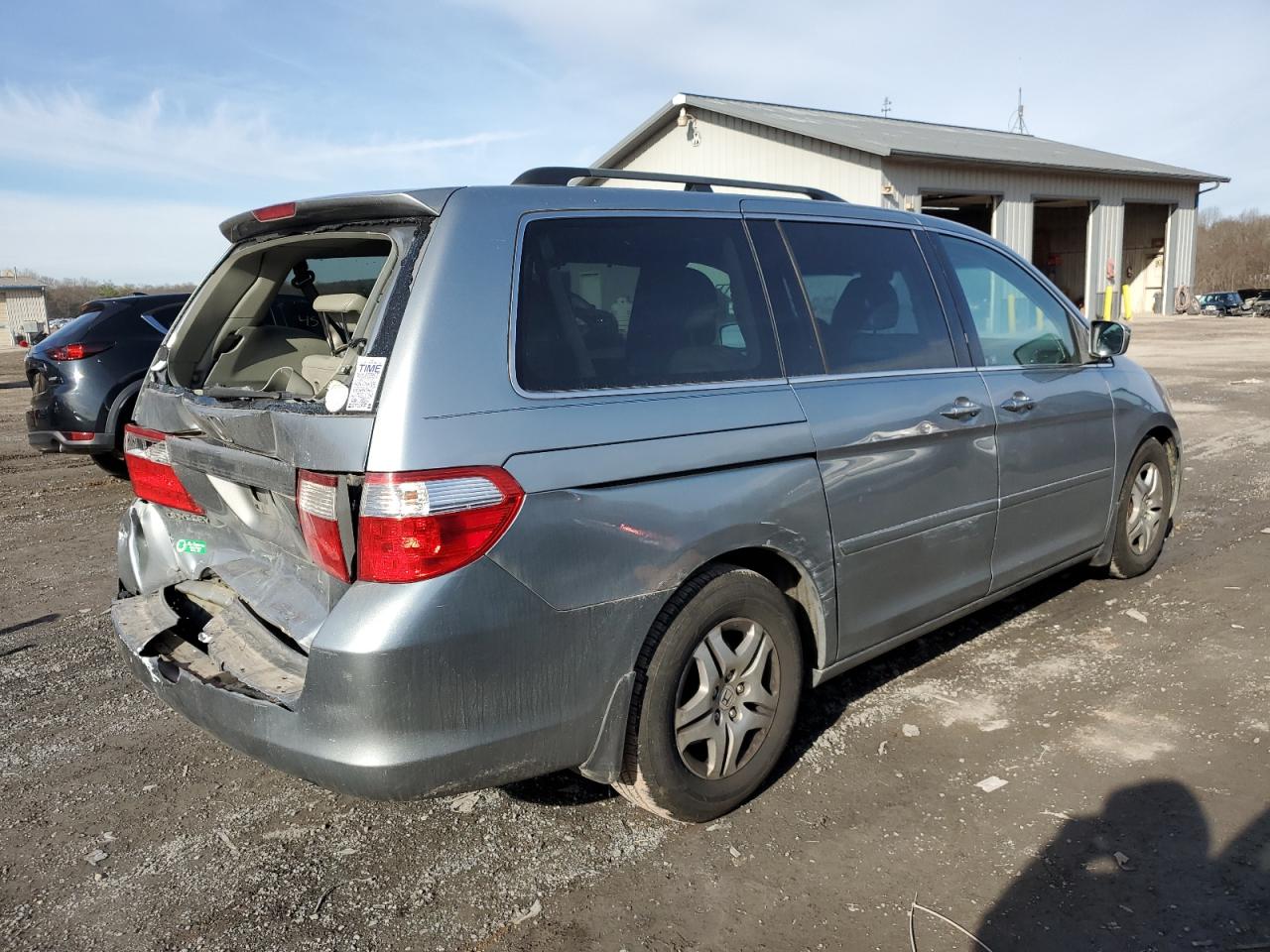 Photo 2 VIN: 5FNRL38727B145179 - HONDA ODYSSEY 