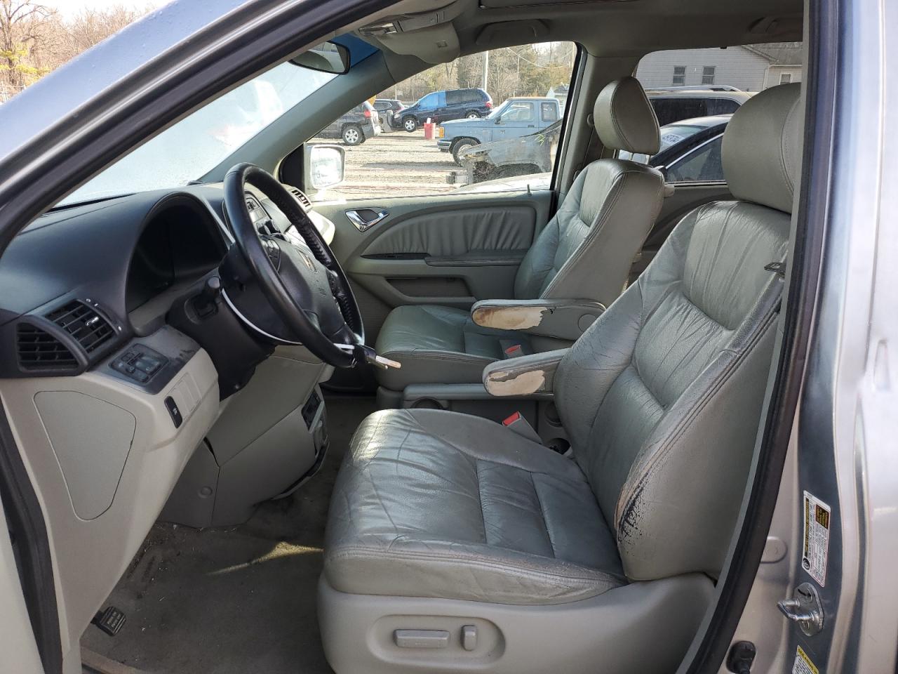 Photo 6 VIN: 5FNRL38727B145179 - HONDA ODYSSEY 