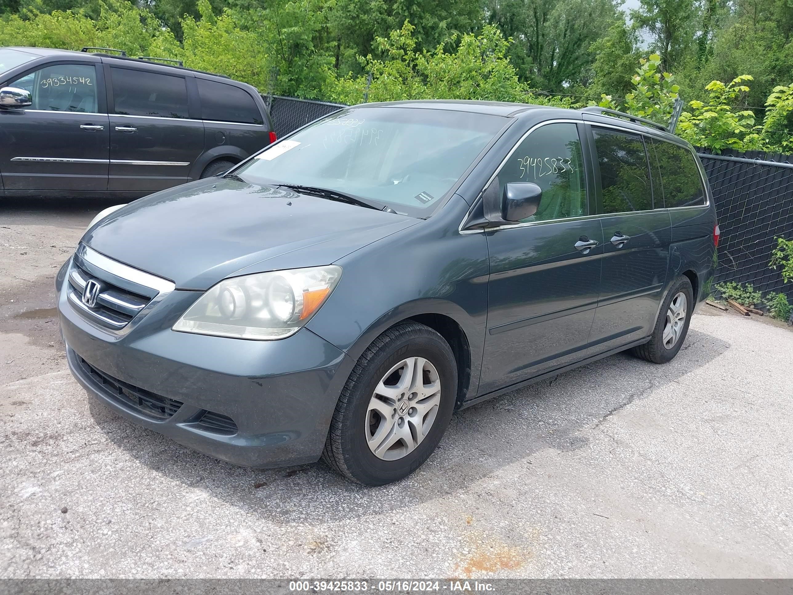 Photo 1 VIN: 5FNRL38736B423957 - HONDA ODYSSEY 