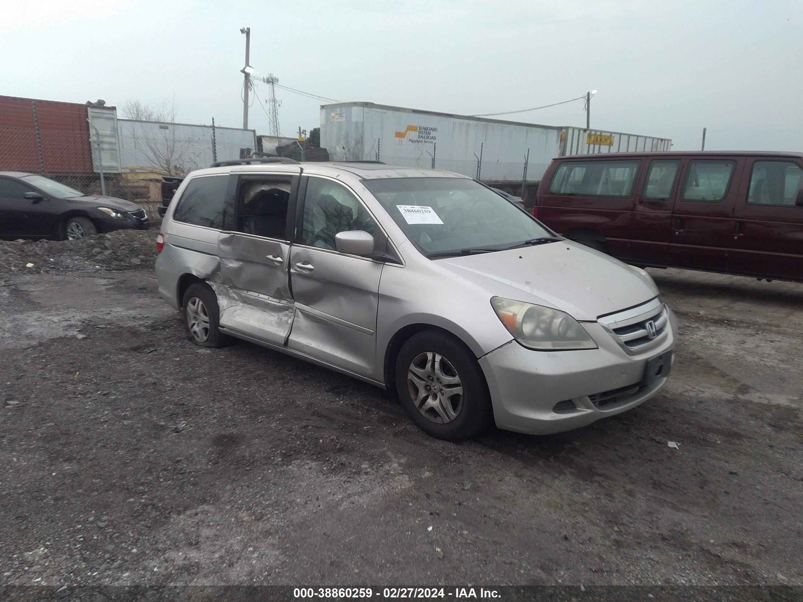 Photo 0 VIN: 5FNRL38737B114345 - HONDA ODYSSEY 