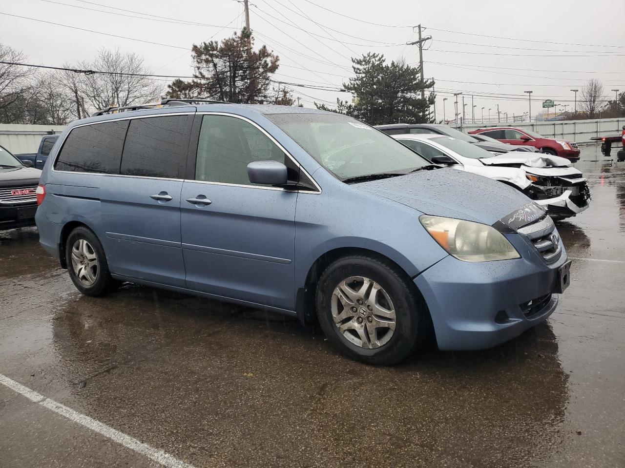 Photo 3 VIN: 5FNRL38746B053179 - HONDA ODYSSEY 