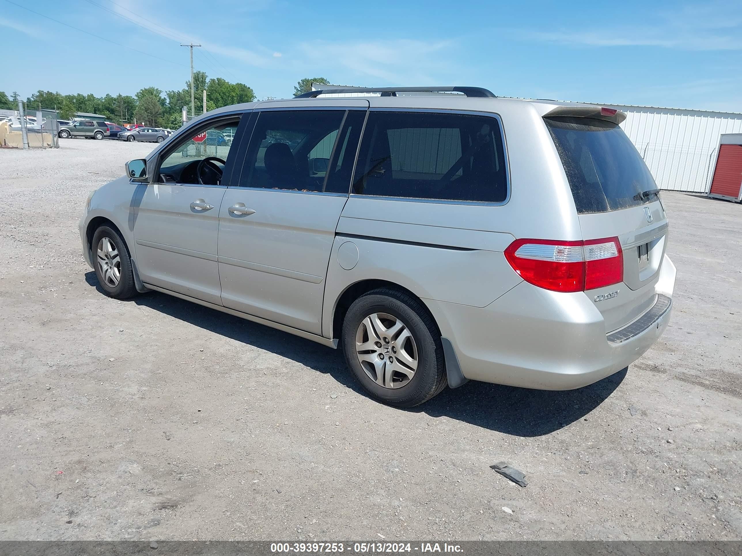 Photo 2 VIN: 5FNRL38746B443778 - HONDA ODYSSEY 