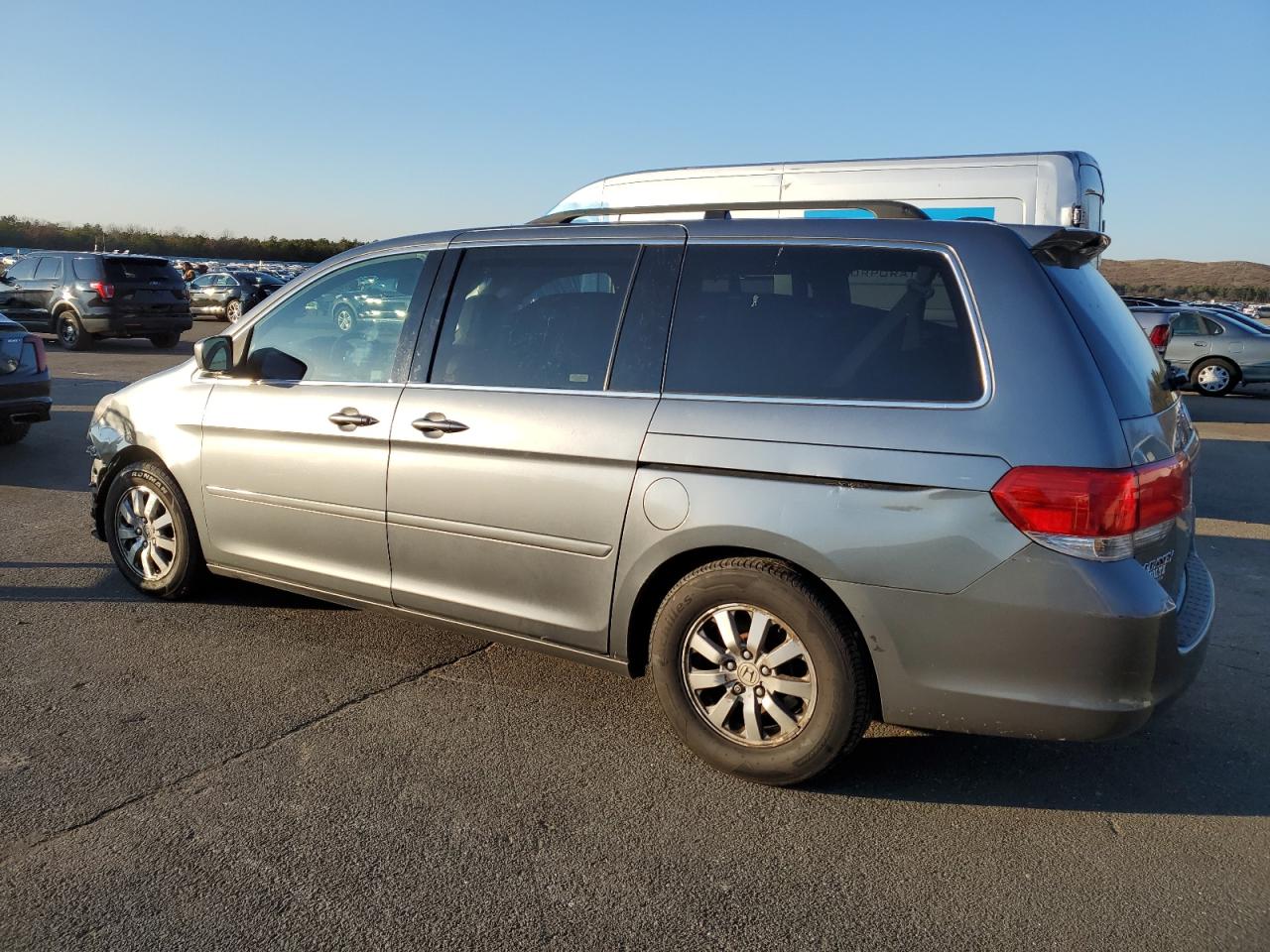 Photo 1 VIN: 5FNRL38749B017612 - HONDA ODYSSEY 