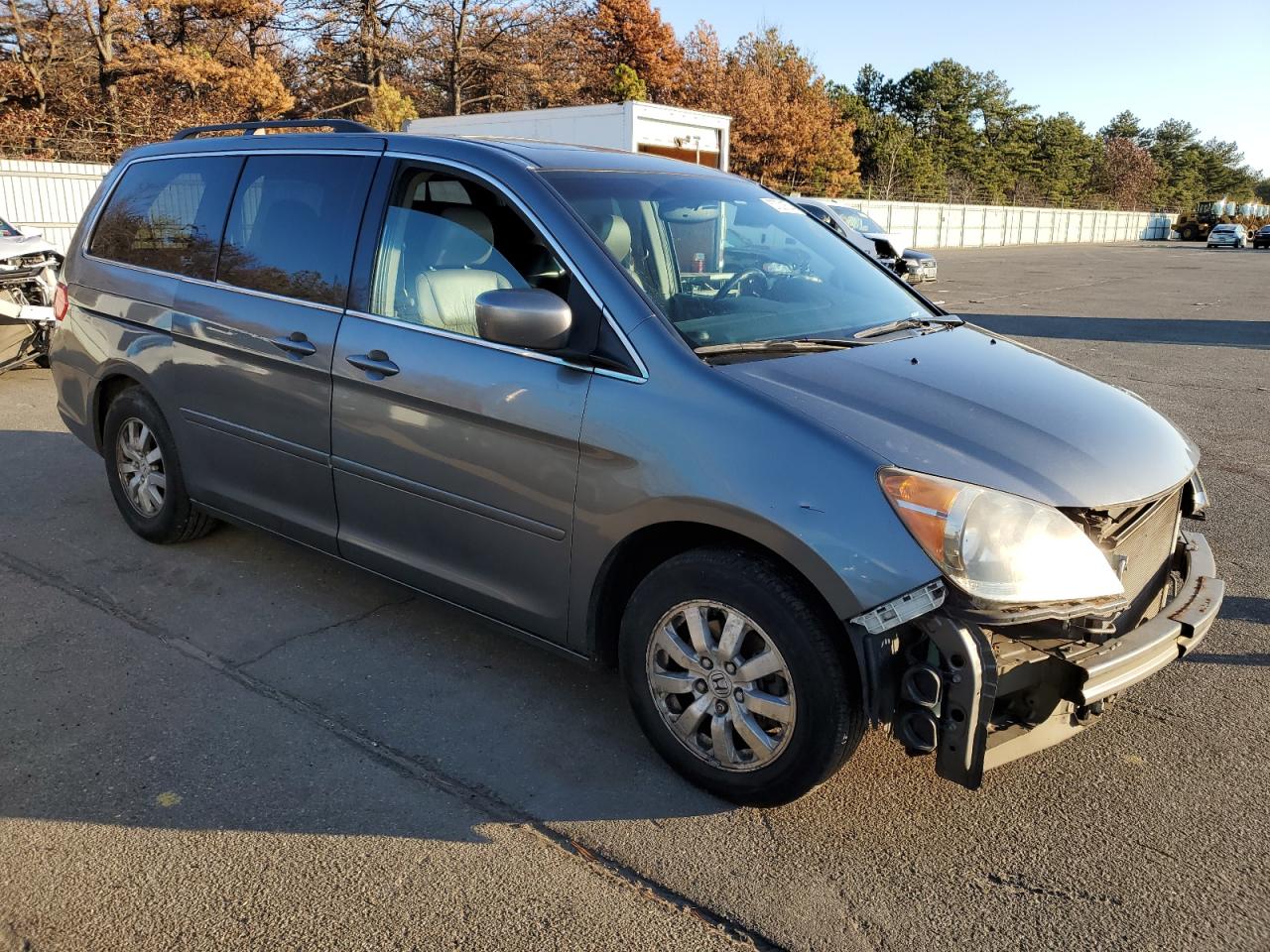 Photo 3 VIN: 5FNRL38749B017612 - HONDA ODYSSEY 