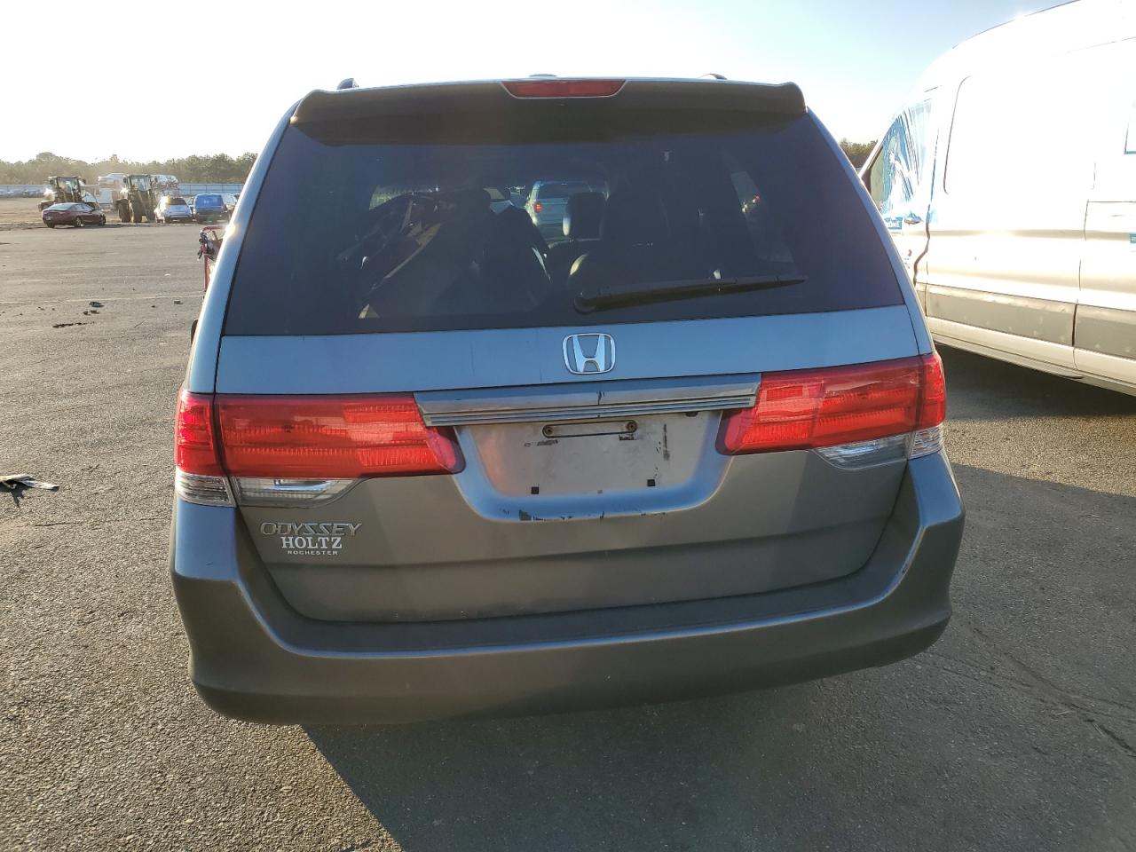 Photo 5 VIN: 5FNRL38749B017612 - HONDA ODYSSEY 