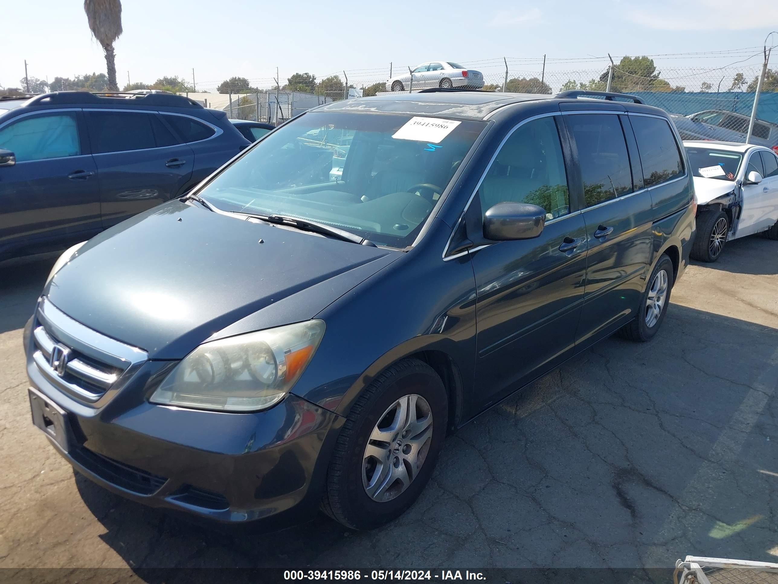 Photo 1 VIN: 5FNRL38756B029909 - HONDA ODYSSEY 