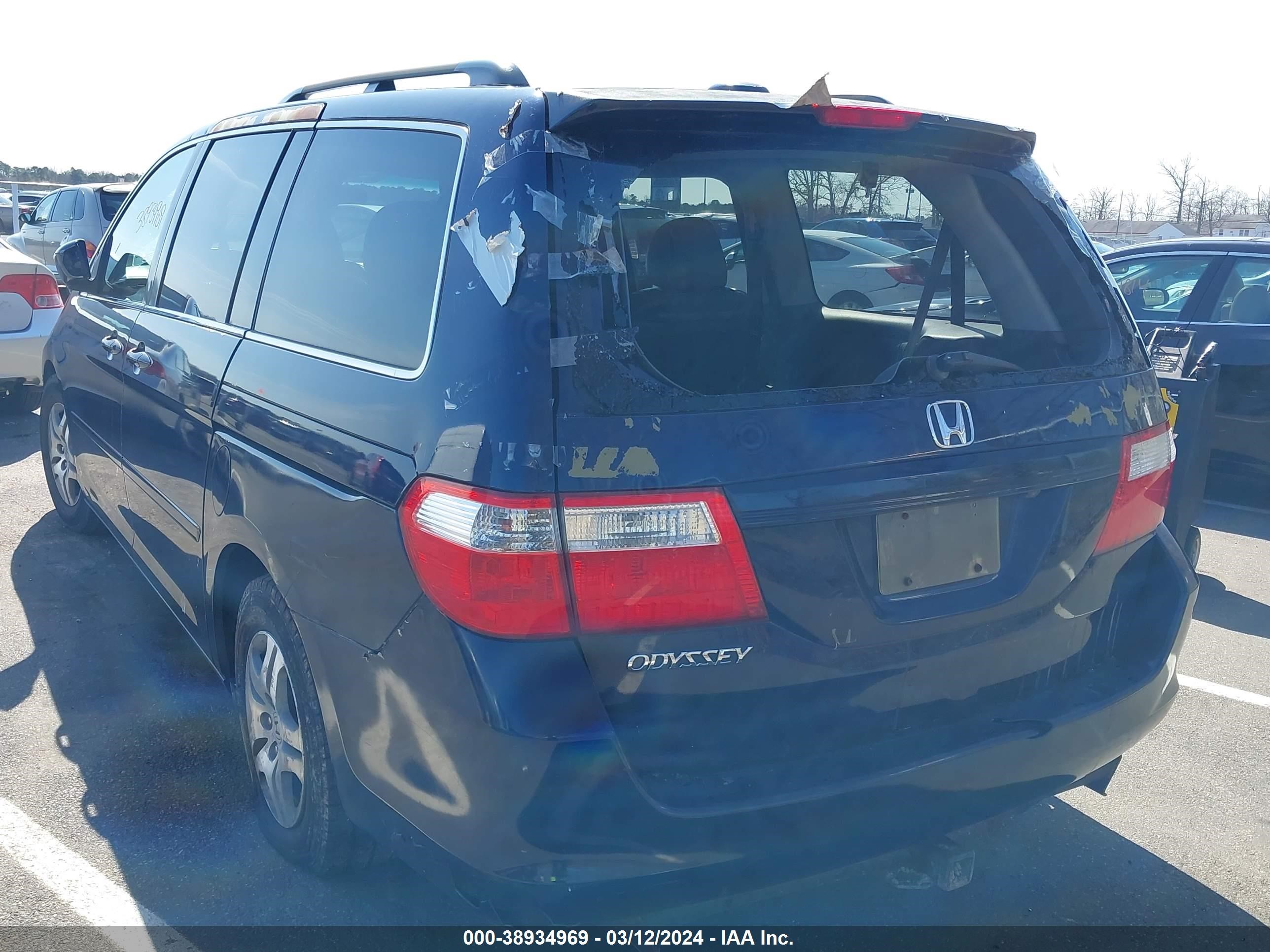 Photo 2 VIN: 5FNRL38757B026073 - HONDA ODYSSEY 