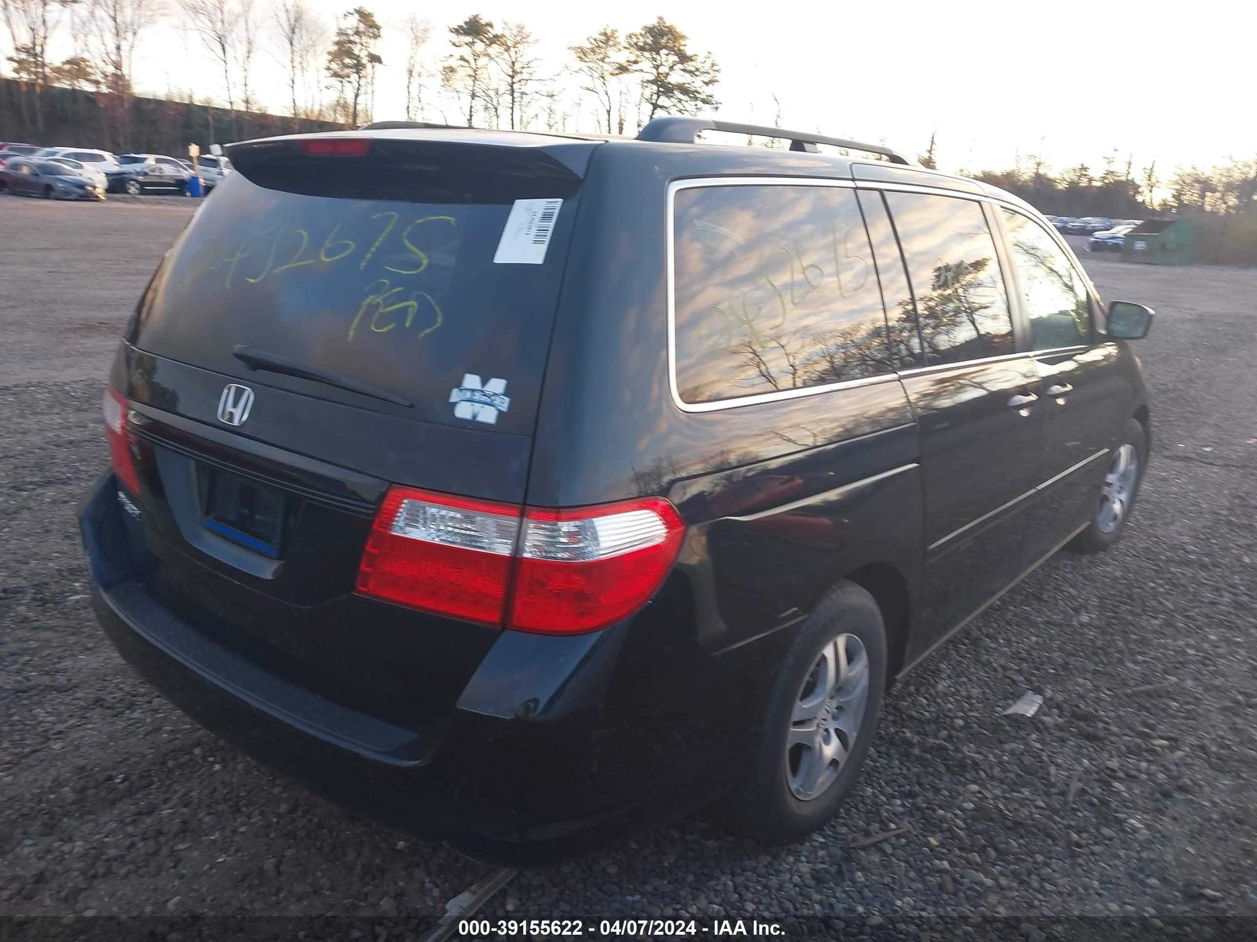 Photo 3 VIN: 5FNRL38757B026672 - HONDA ODYSSEY 