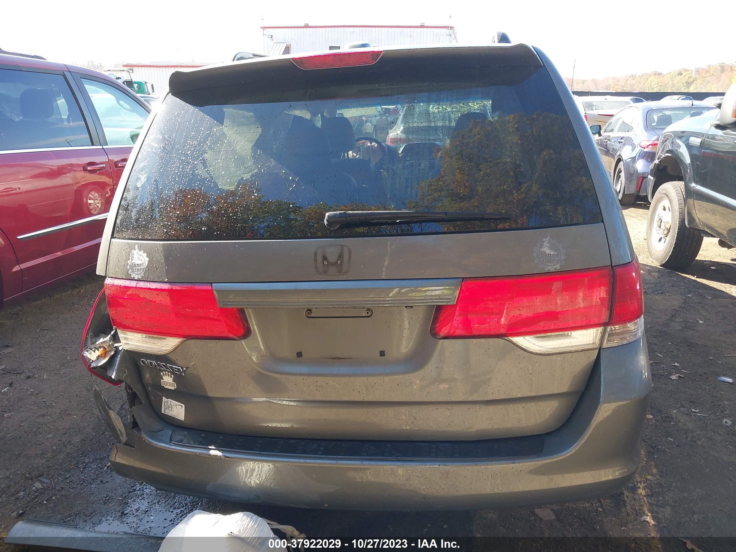 Photo 16 VIN: 5FNRL38758B004883 - HONDA ODYSSEY 