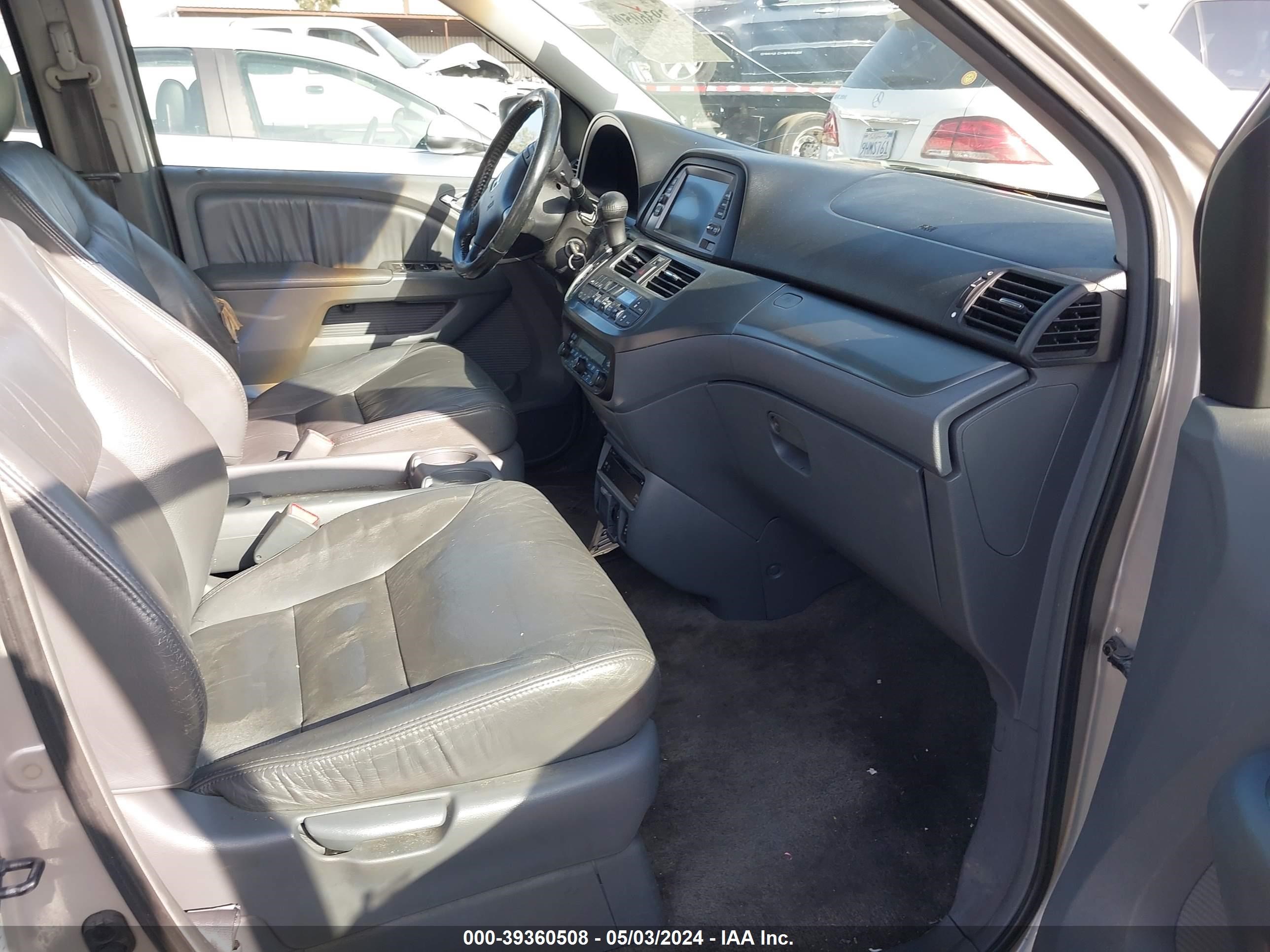 Photo 4 VIN: 5FNRL38766B066273 - HONDA ODYSSEY 