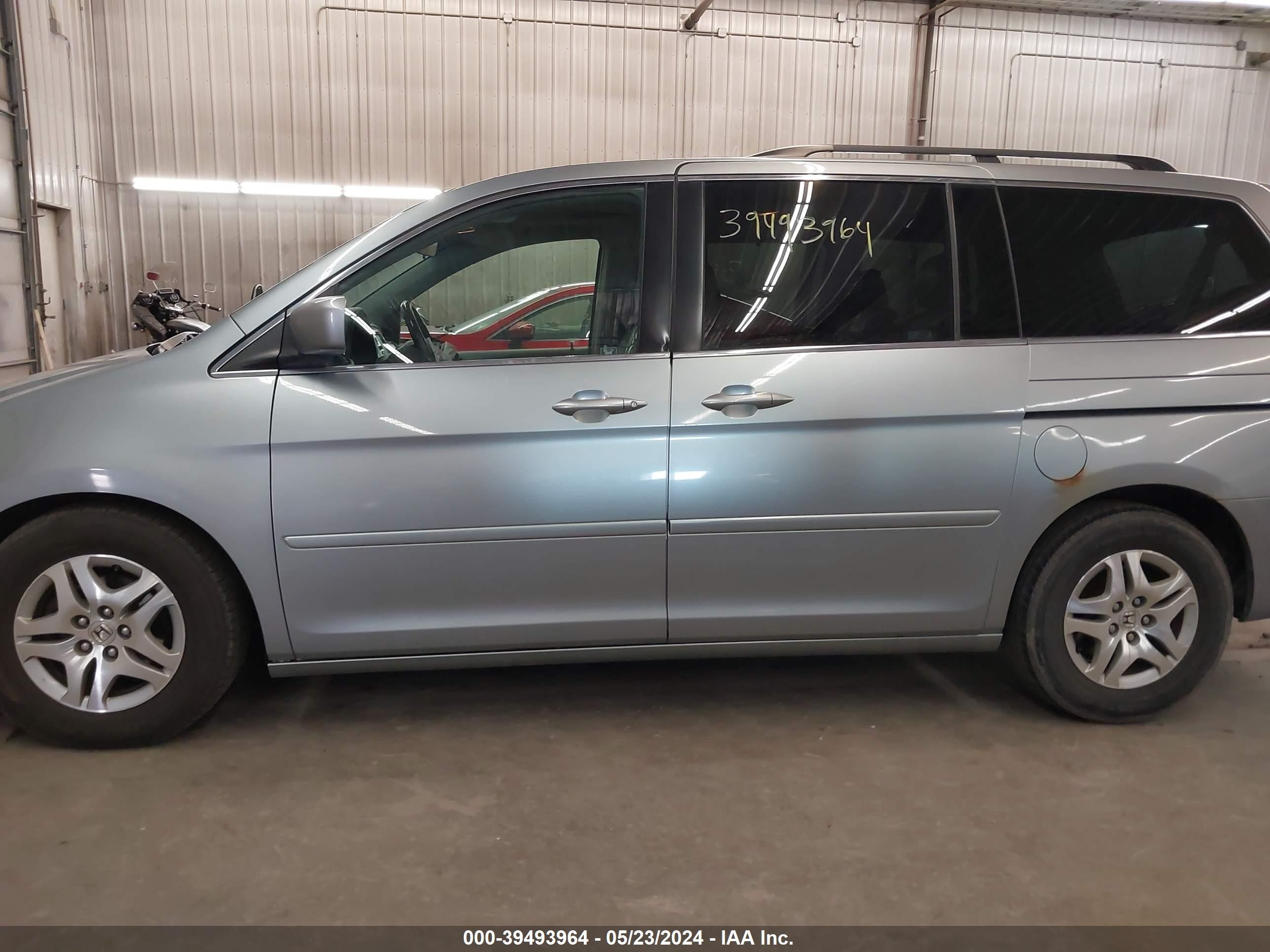 Photo 14 VIN: 5FNRL38766B111695 - HONDA ODYSSEY 